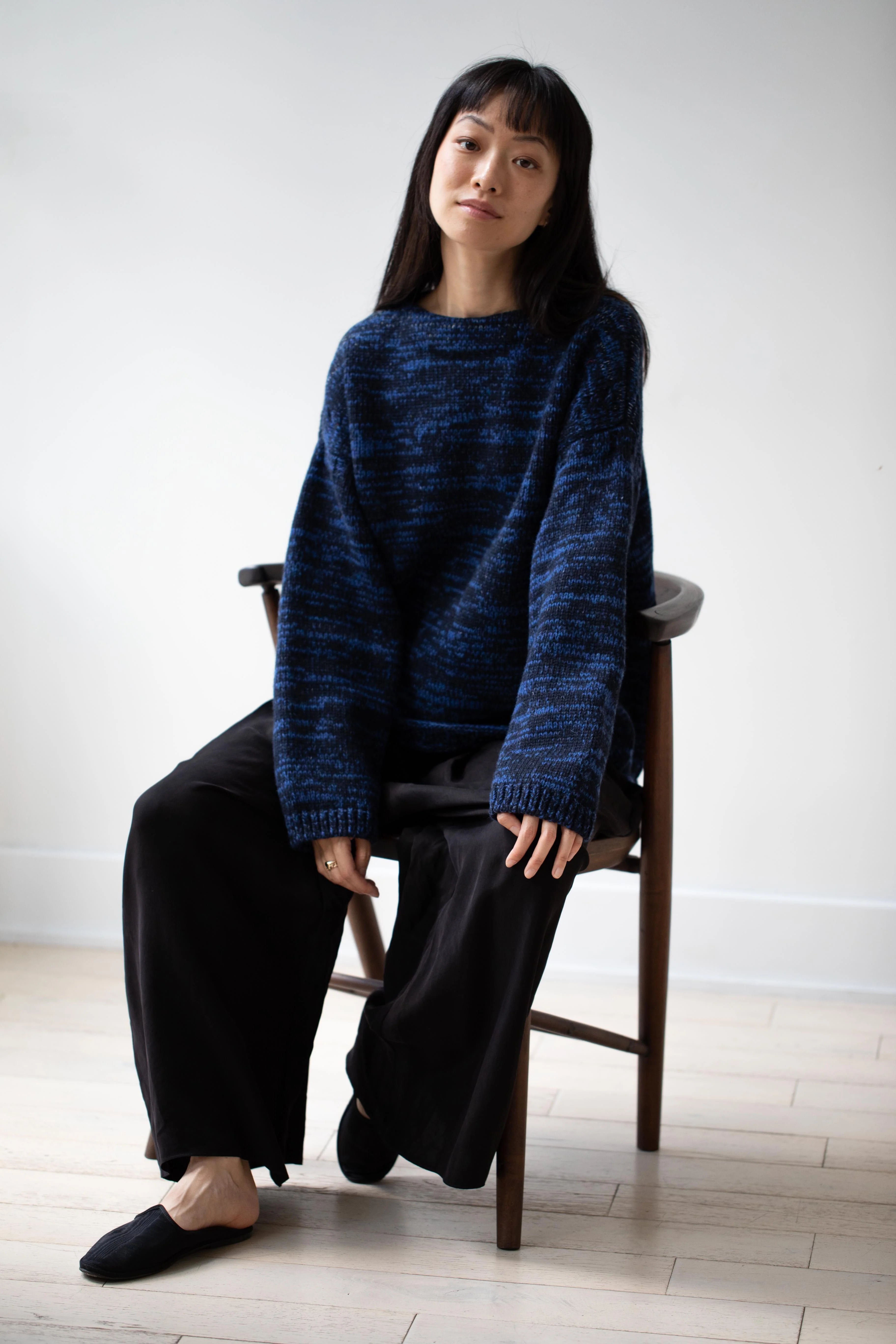 École De Curiosités | Moria Sweater Knitwear in Mazarine Melange - Image 8