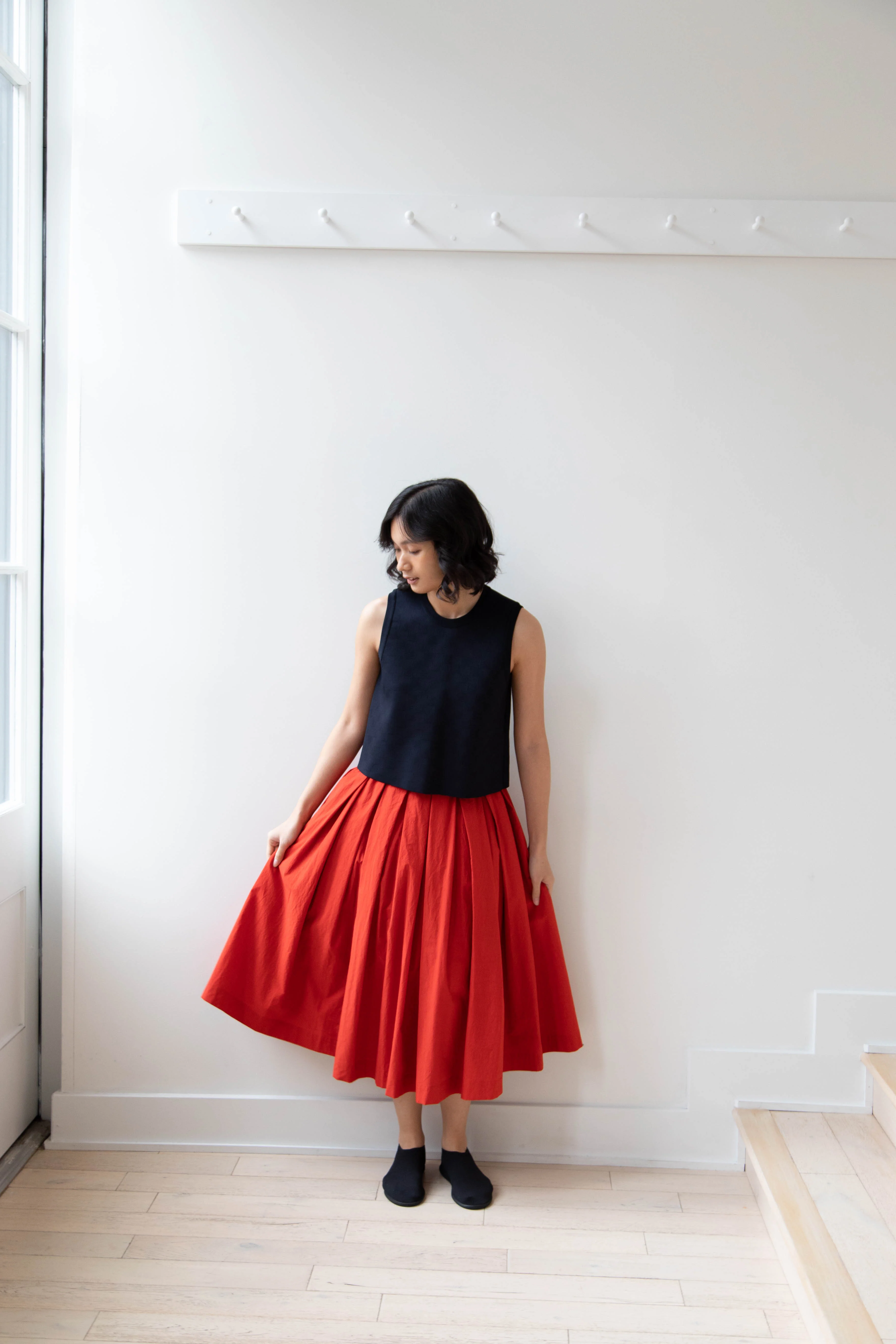 École de Curiosités | Solange Skirt in Red - Image 15