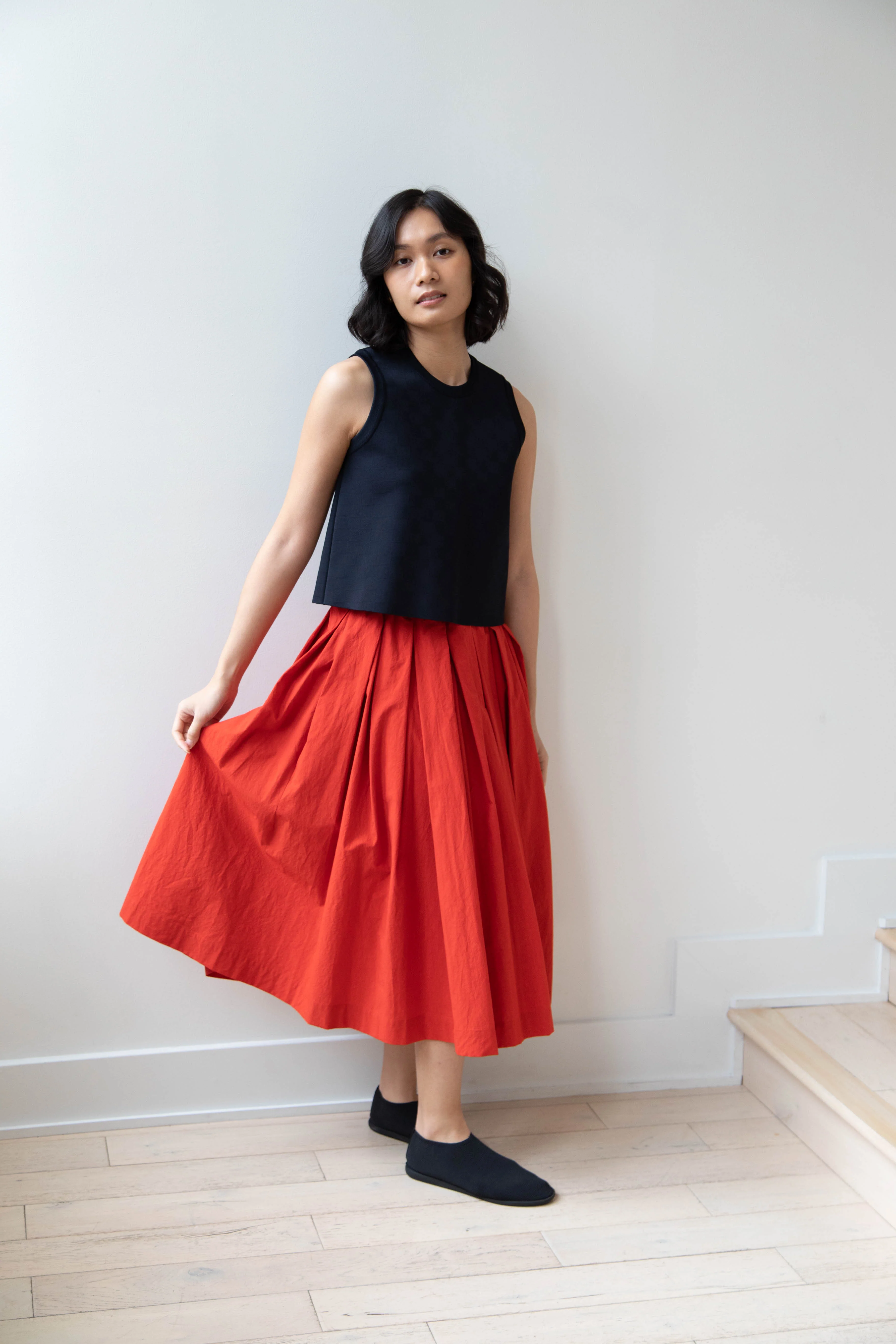École de Curiosités | Solange Skirt in Red - Image 18