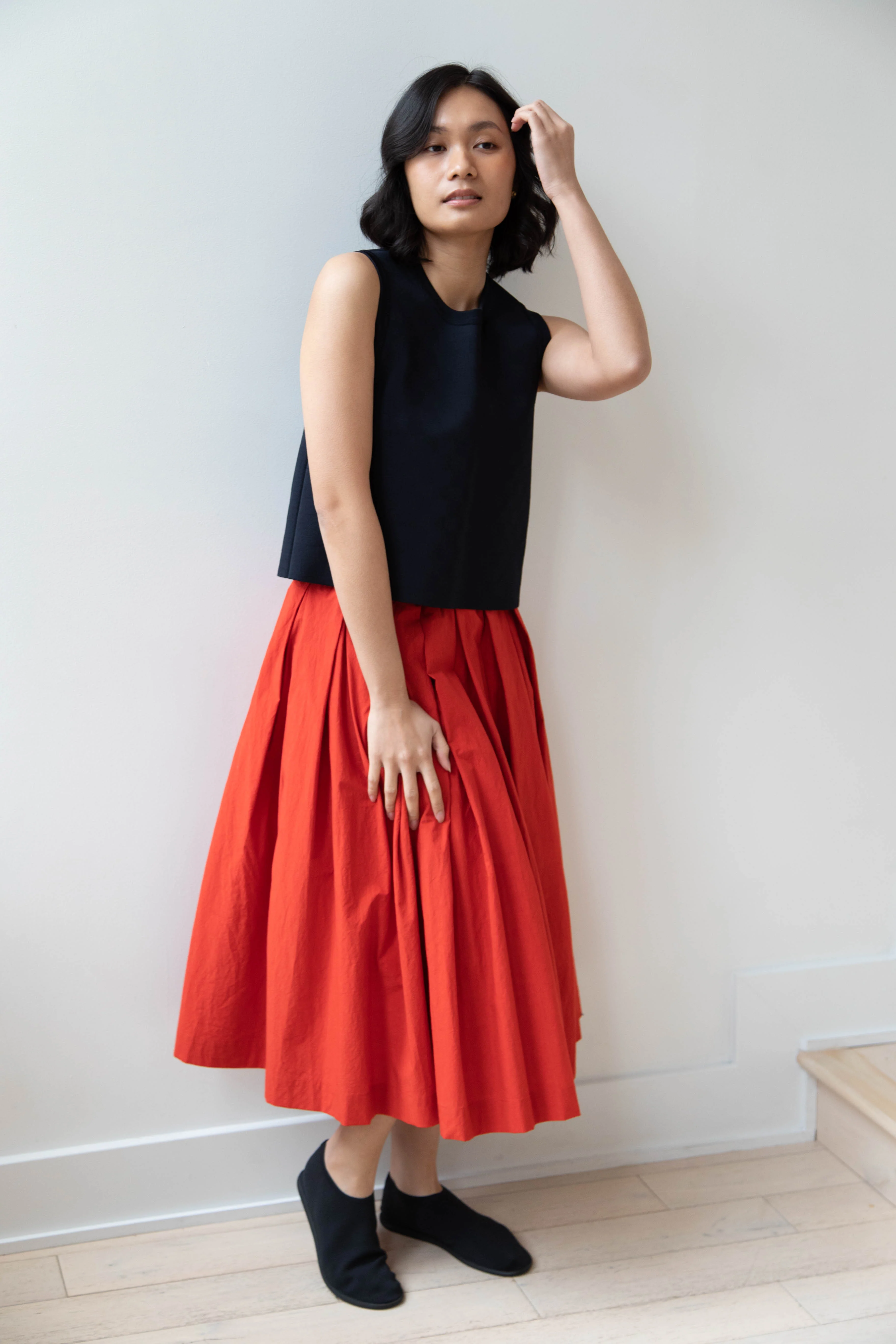 École de Curiosités | Solange Skirt in Red - Image 21