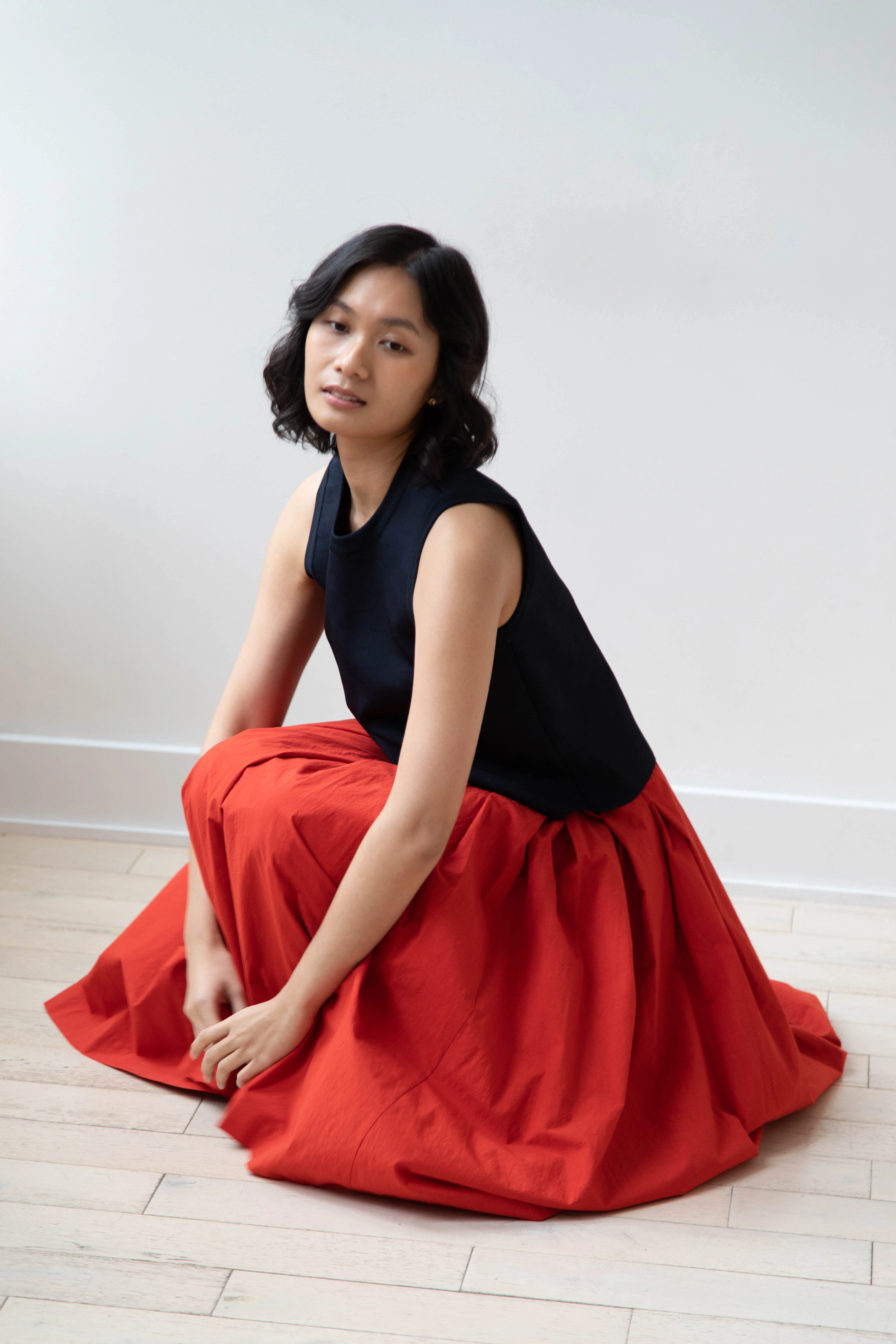École de Curiosités | Solange Skirt in Red - Image 9