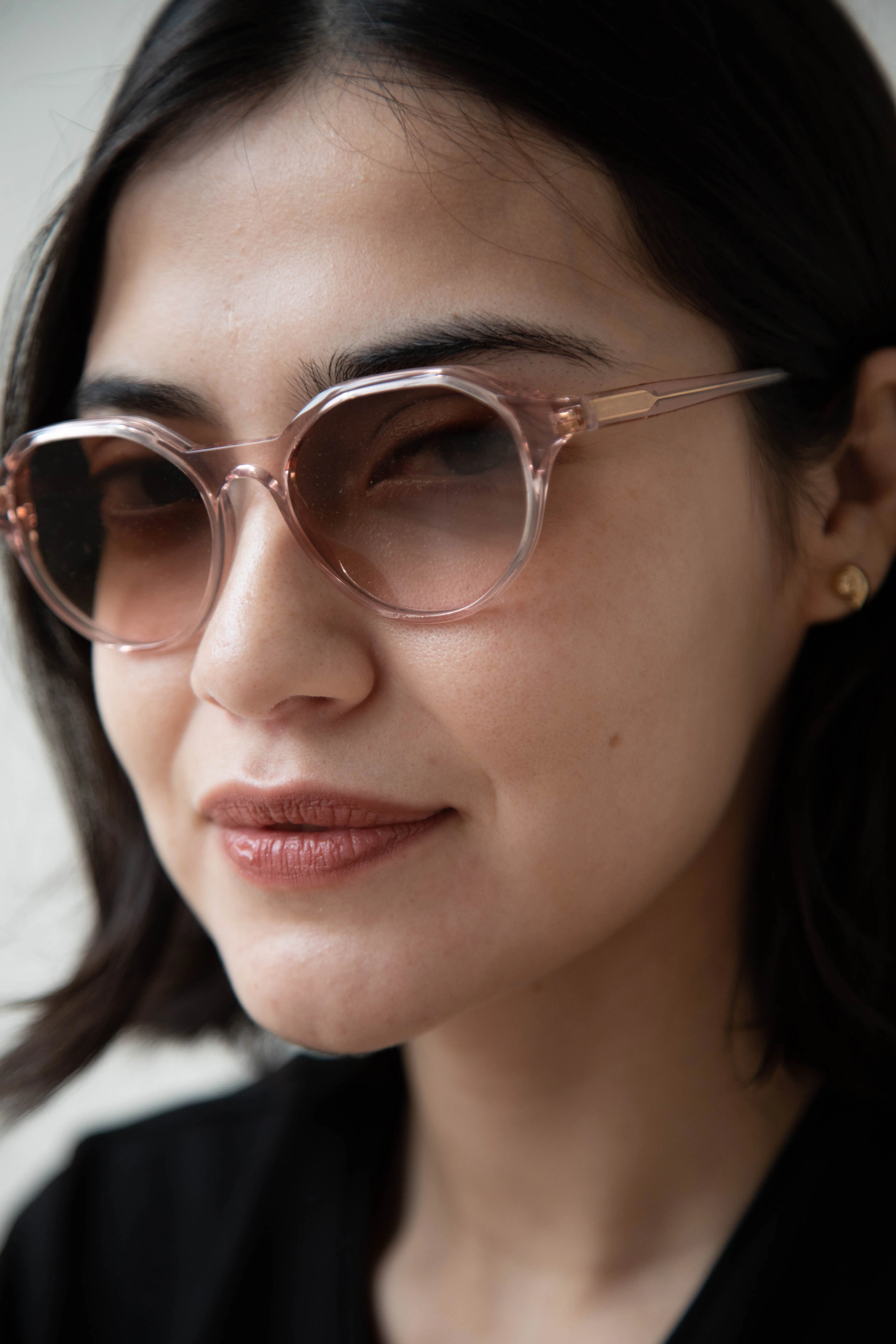 Eva Masaki | Mouse Sunglasses in Heart - Image 7