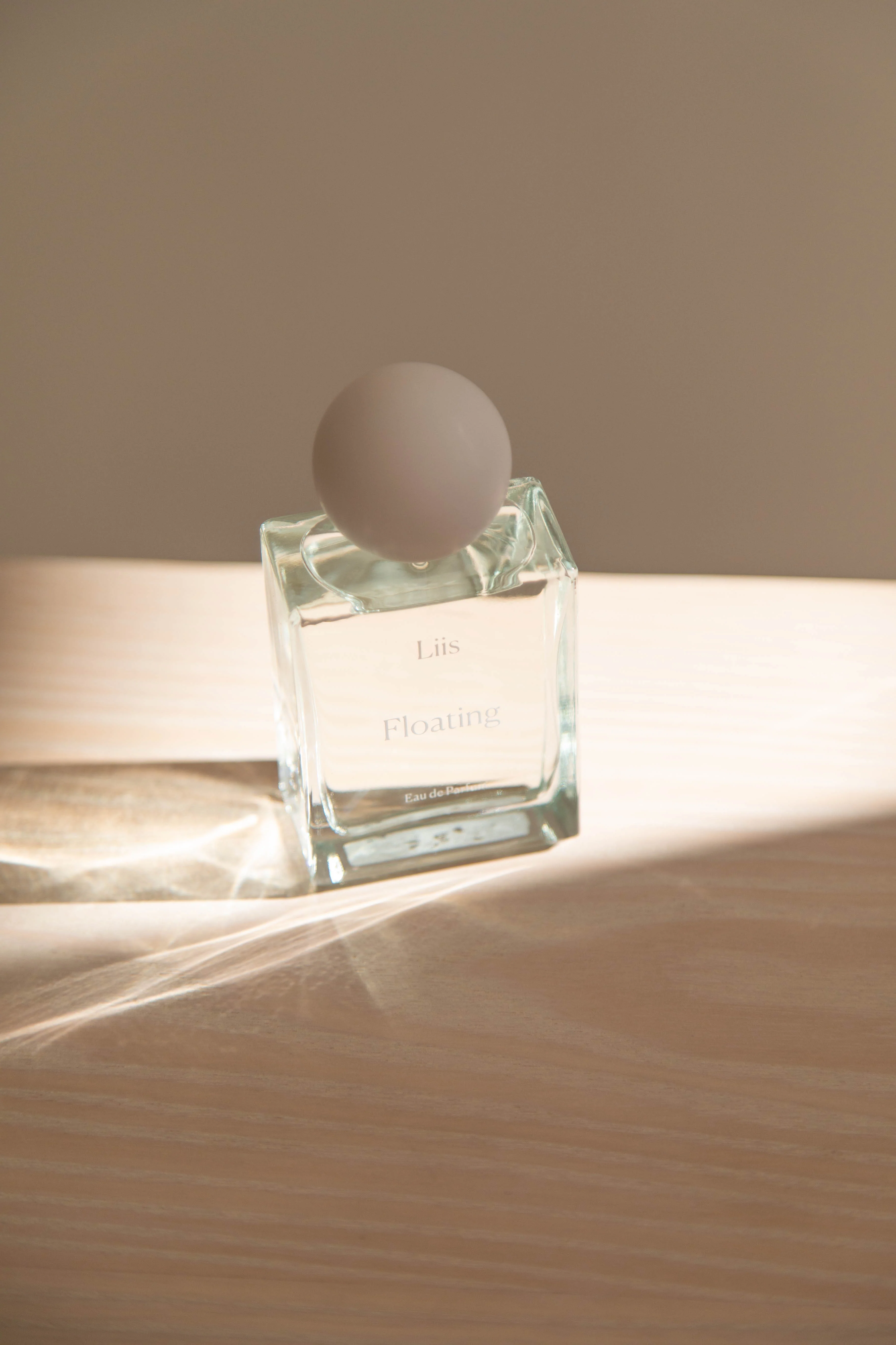 Liis Fragrances | Floating - Image 5