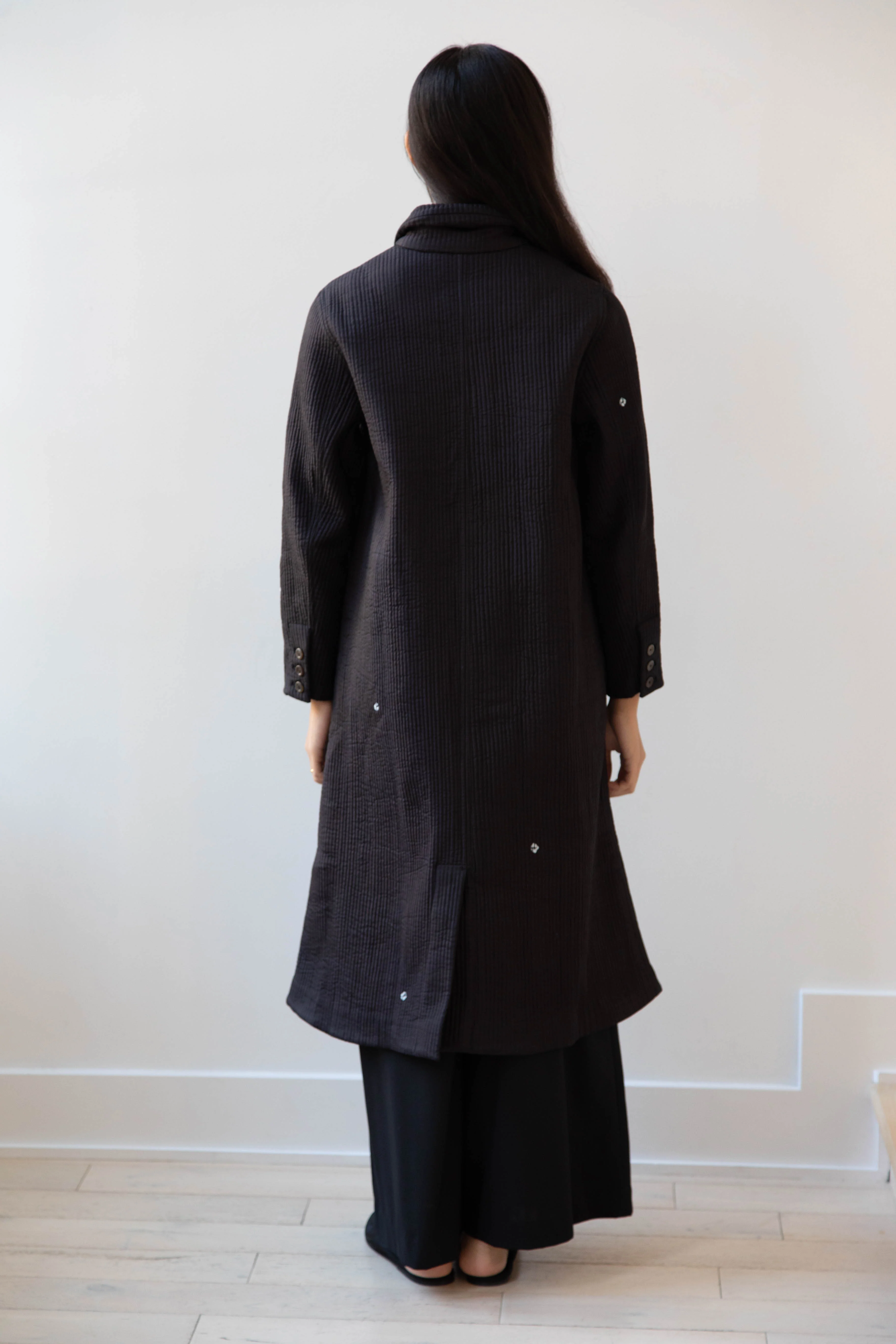 Maku | Mato Quilted Cotton Silk Coat - Image 22