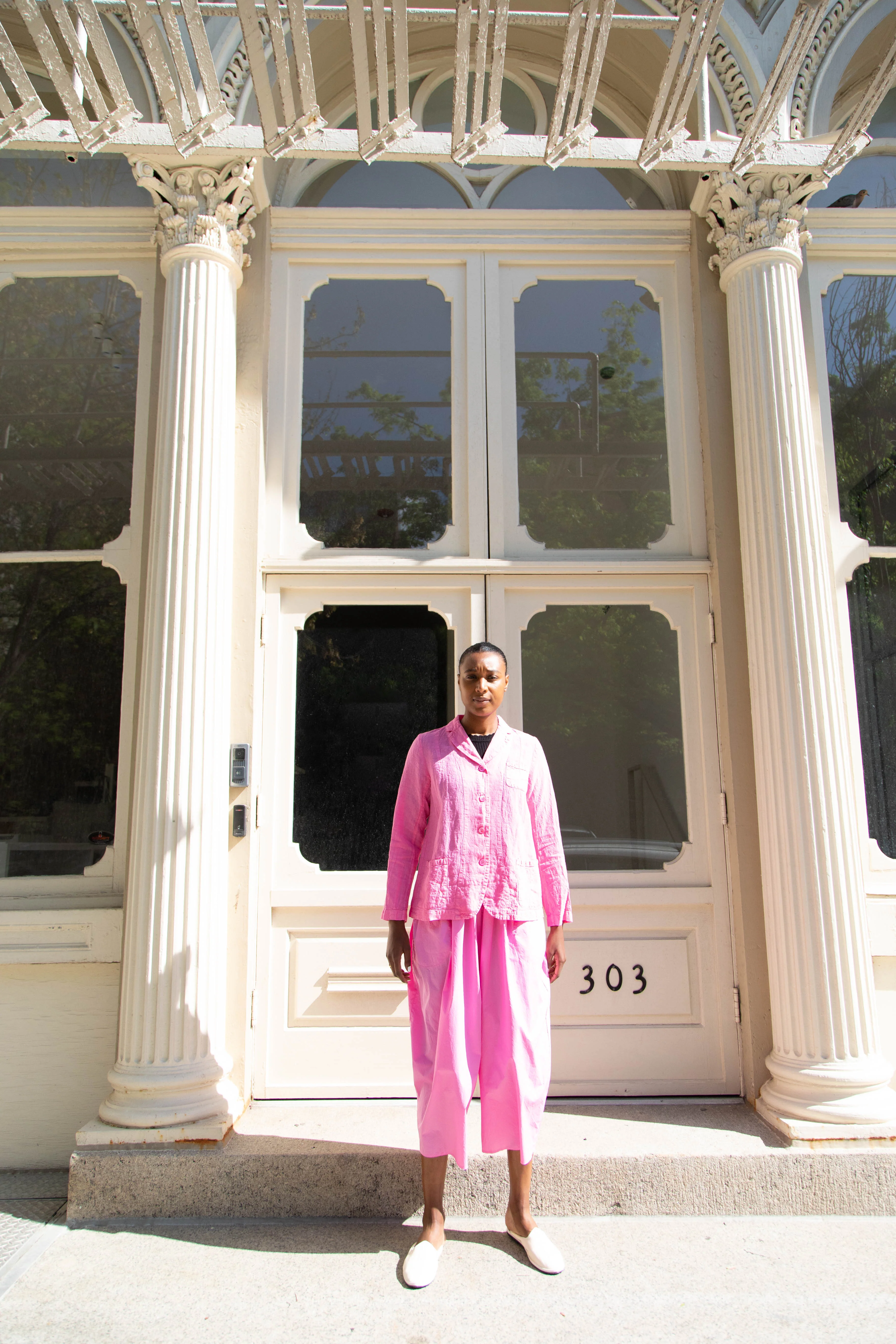 Manuelle Guibal | Linen Jacket in Pink Mimi - Image 28