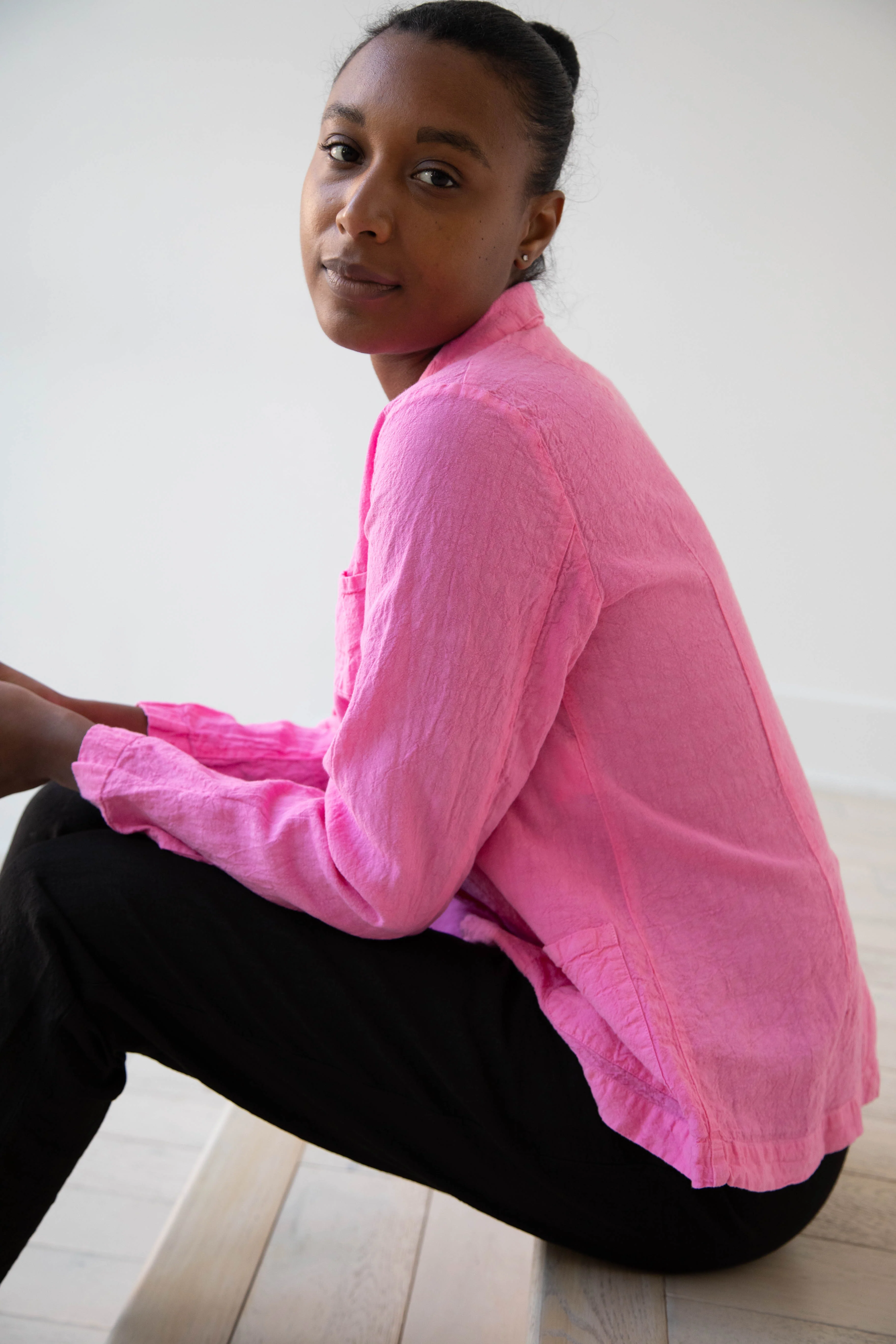 Manuelle Guibal | Linen Jacket in Pink Mimi - Image 43