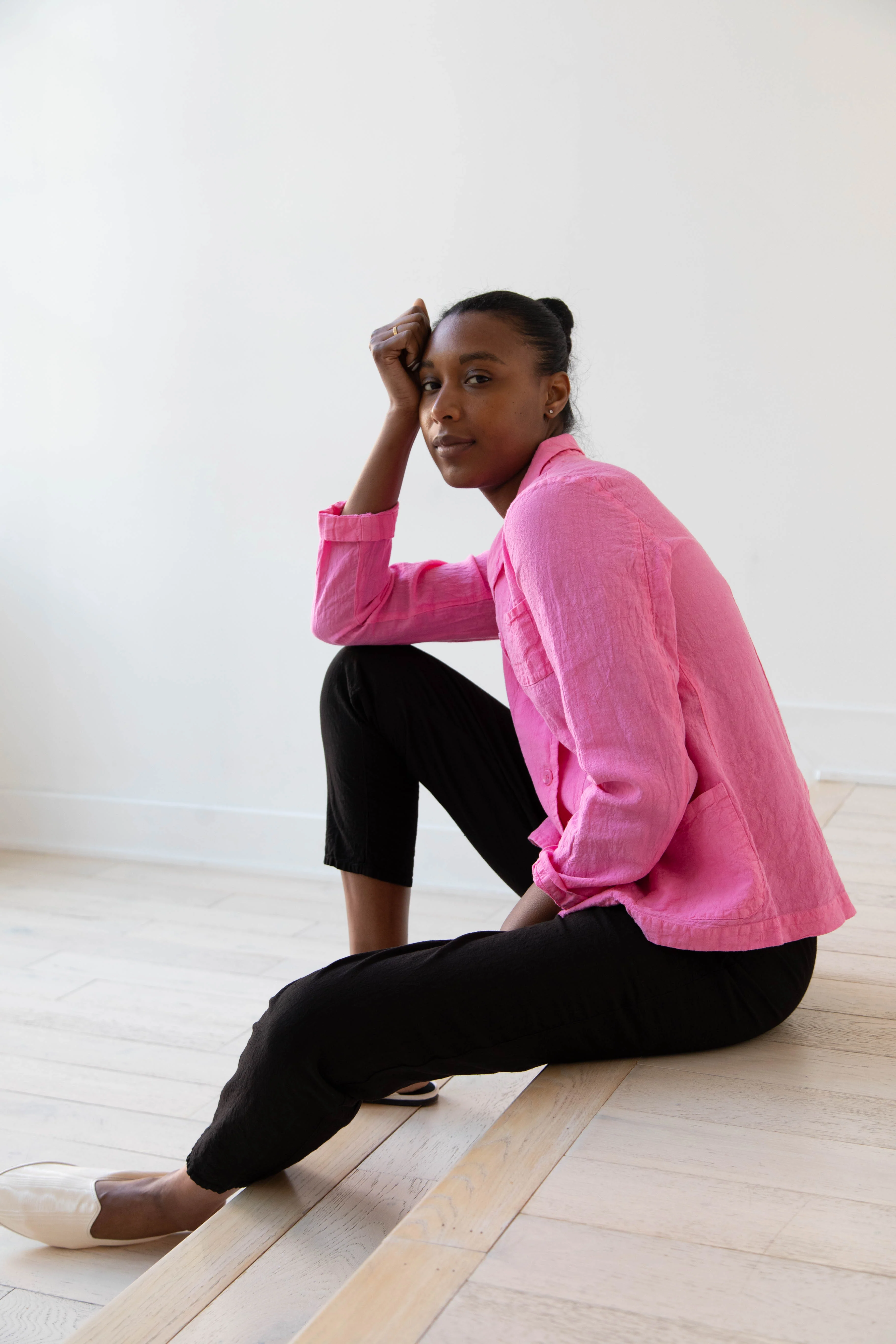 Manuelle Guibal | Linen Jacket in Pink Mimi - Image 47