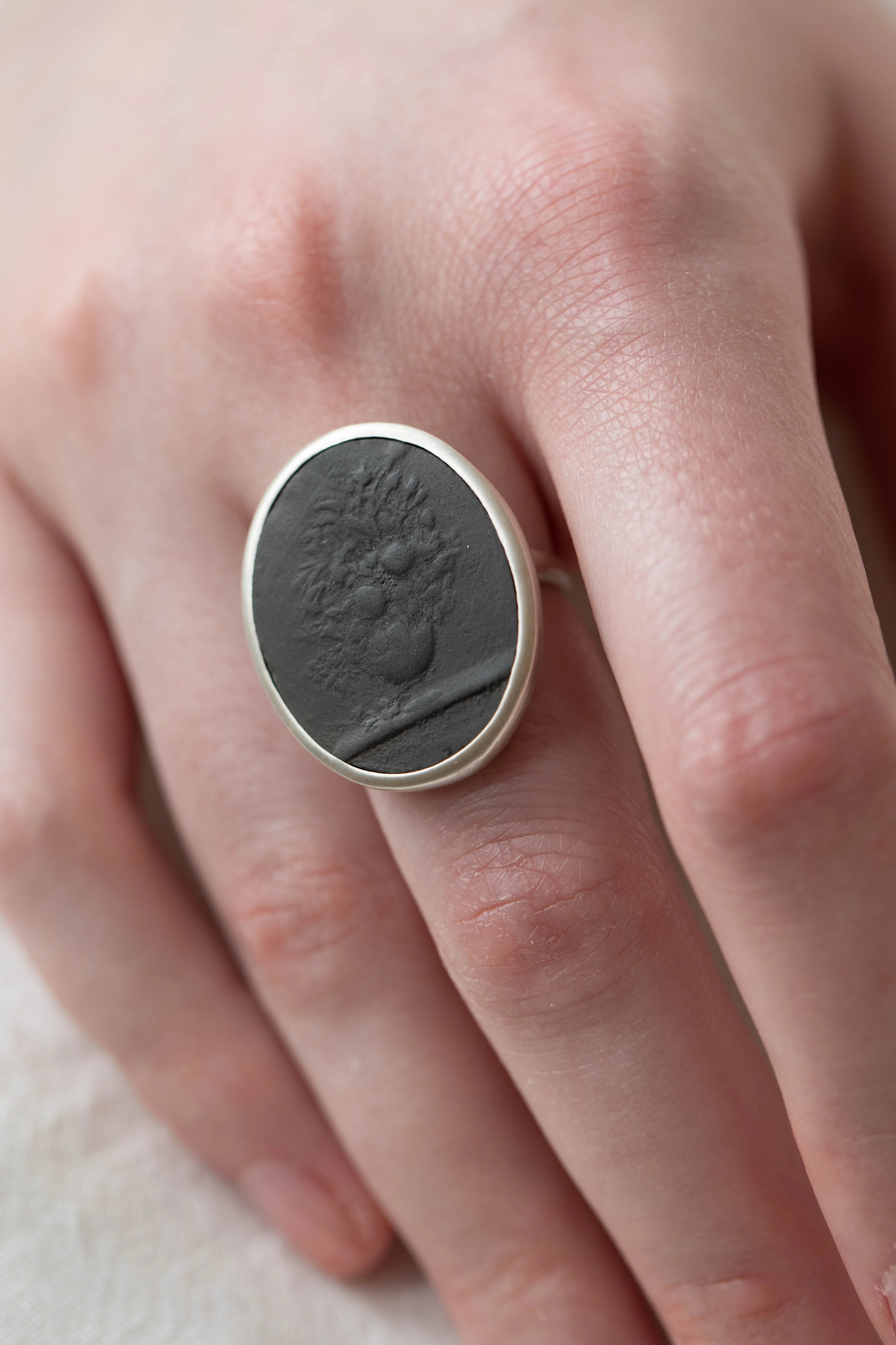 Marcie McGoldrick | Porcelain Cameo Ring- Vase with Flowers in Onyx - Image 4