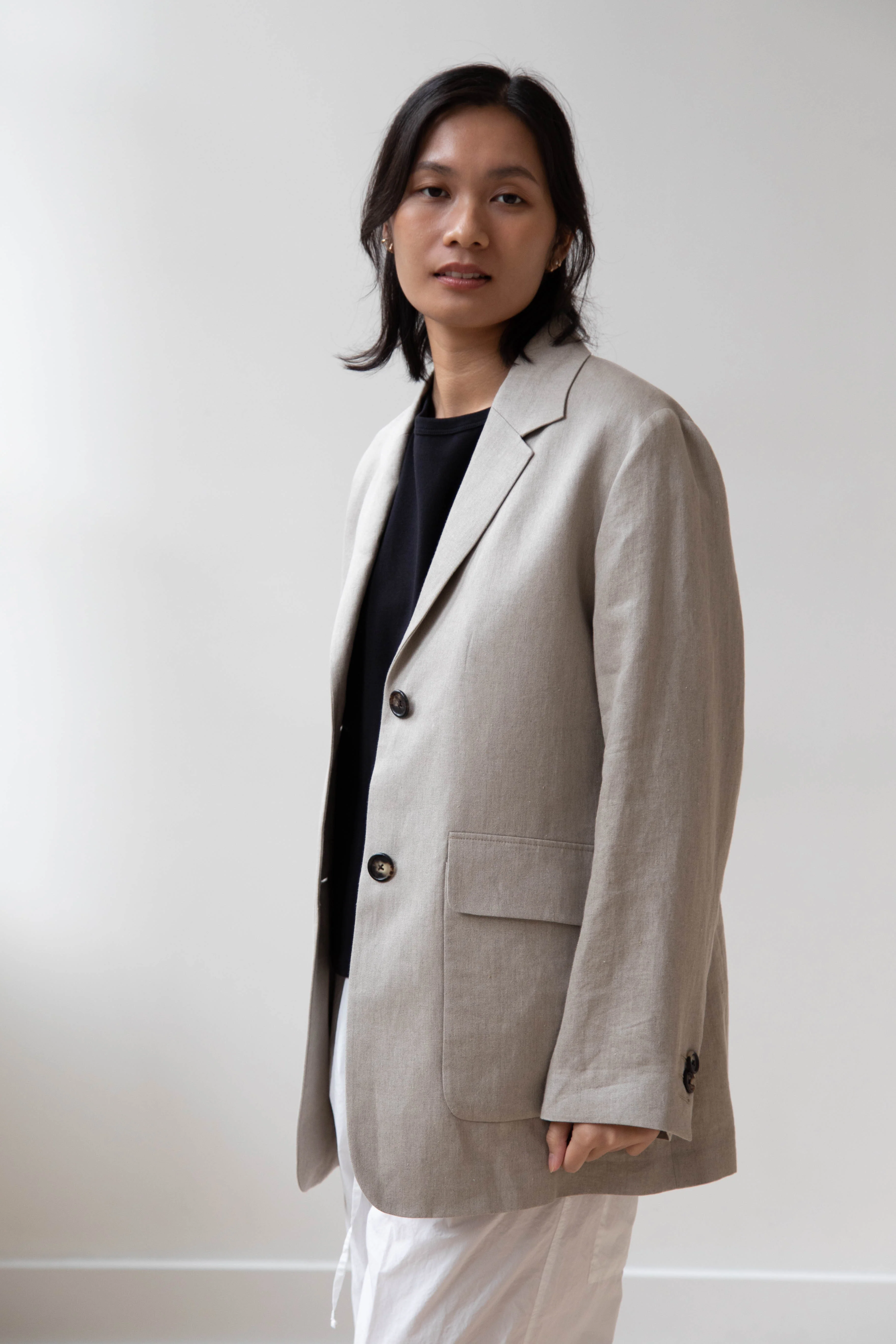 Margaret Howell | Patch Pocket Blazer in Natural - Image 13