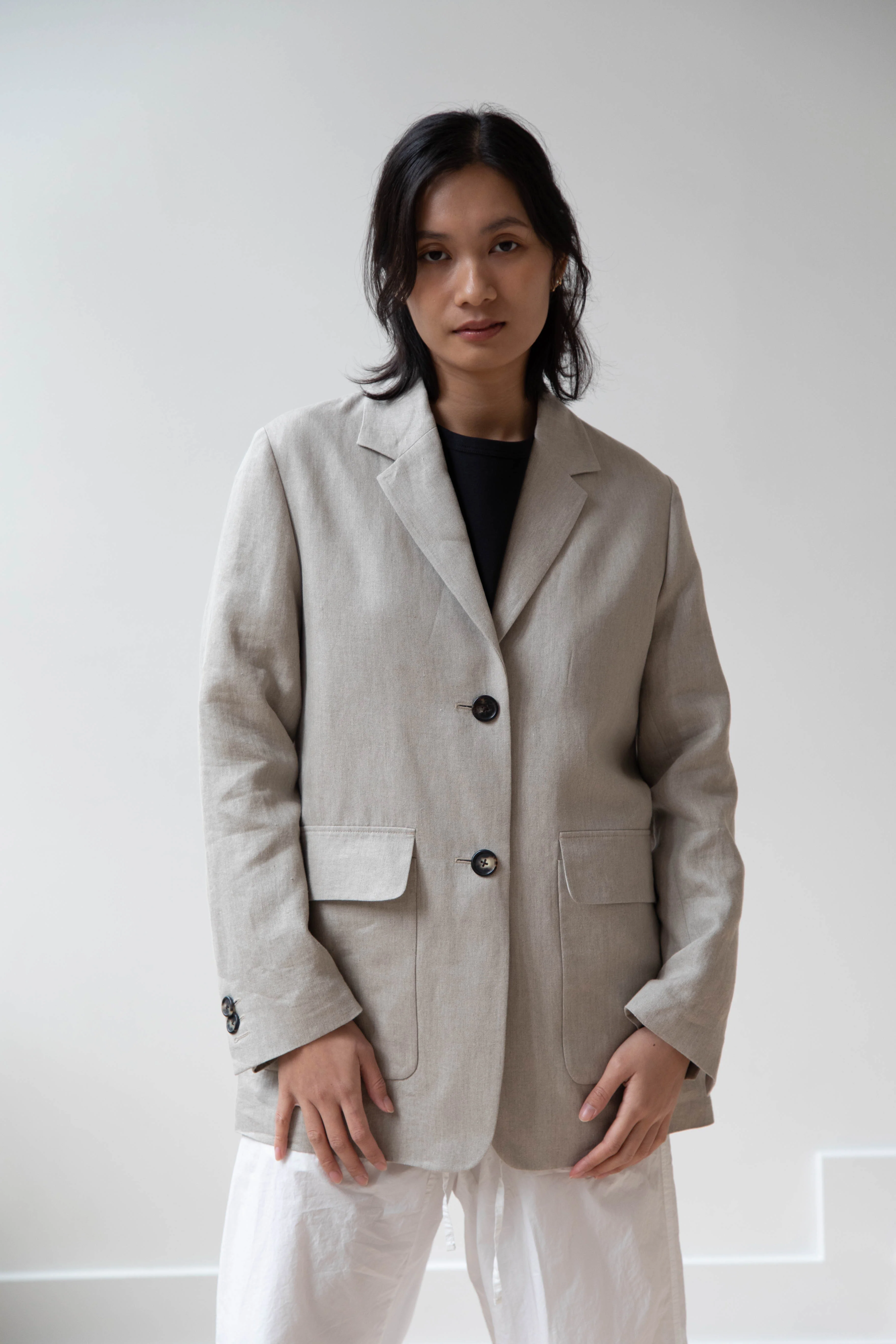 Margaret Howell | Patch Pocket Blazer in Natural - Image 28