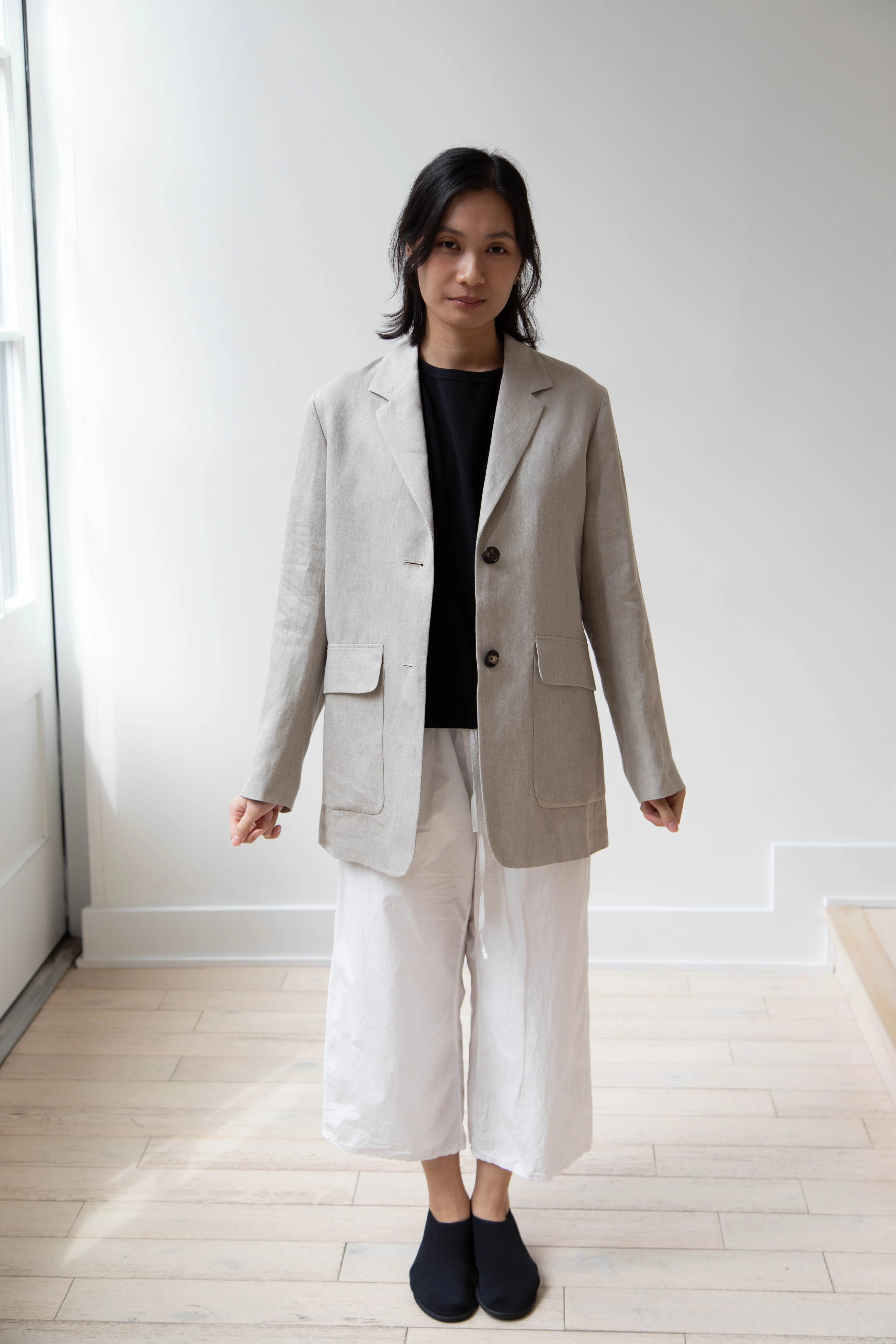 Margaret Howell | Patch Pocket Blazer in Natural - Image 9