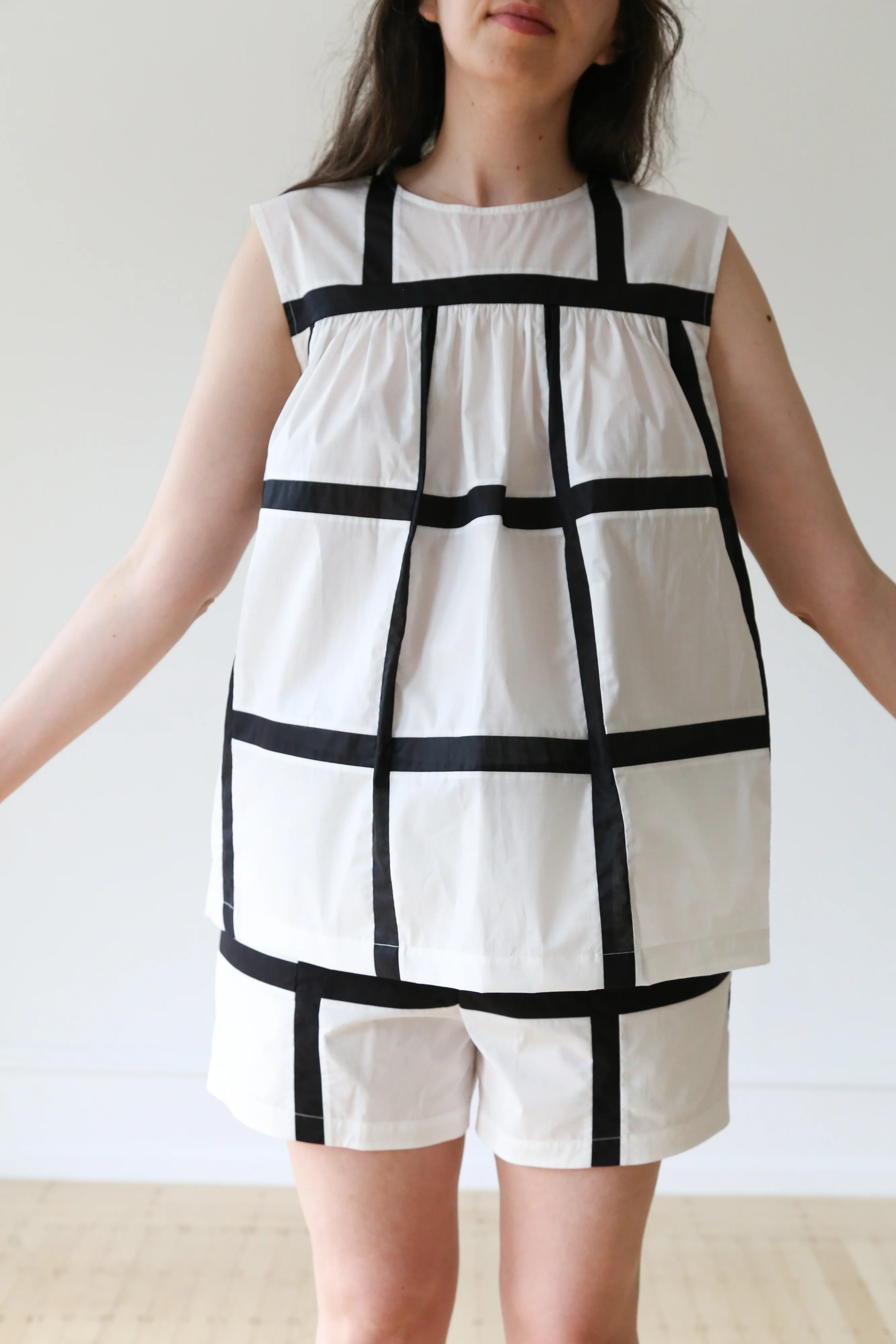 Nina Donis Black and White Check Set - Image 5