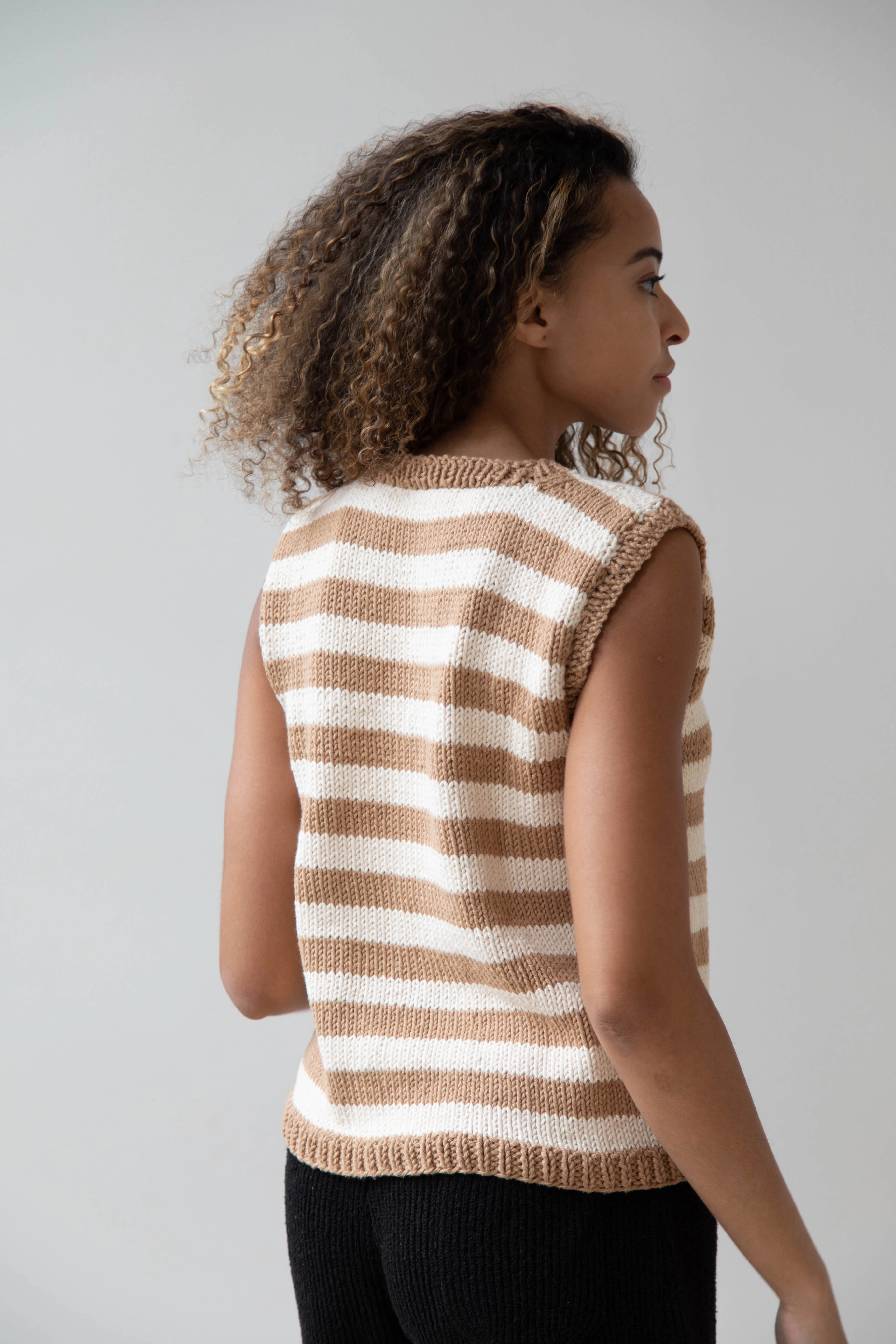 Nitto Pincel Stripe Vest - Image 10