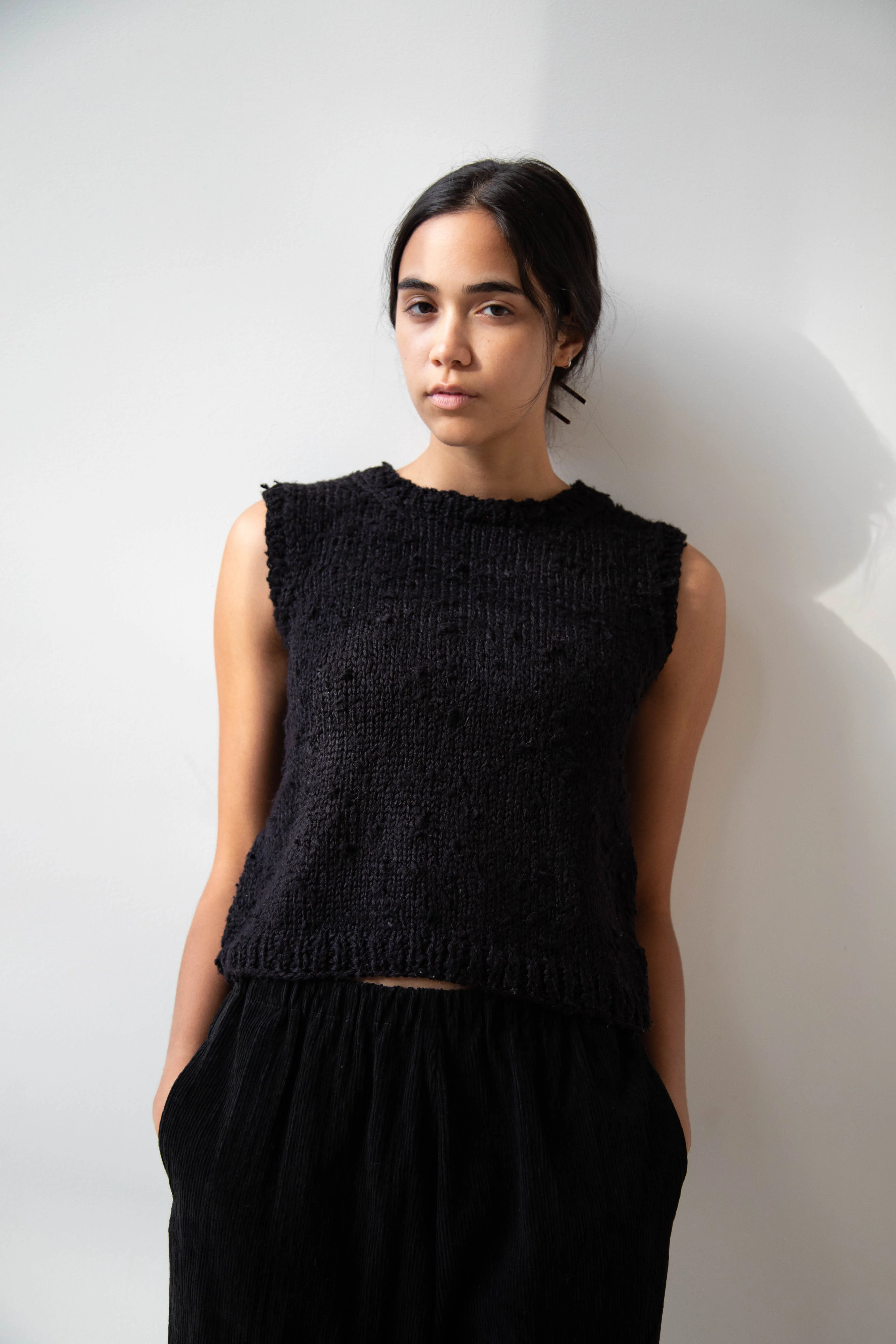 Nitto Pincel Vest in Black Silk - Image 5