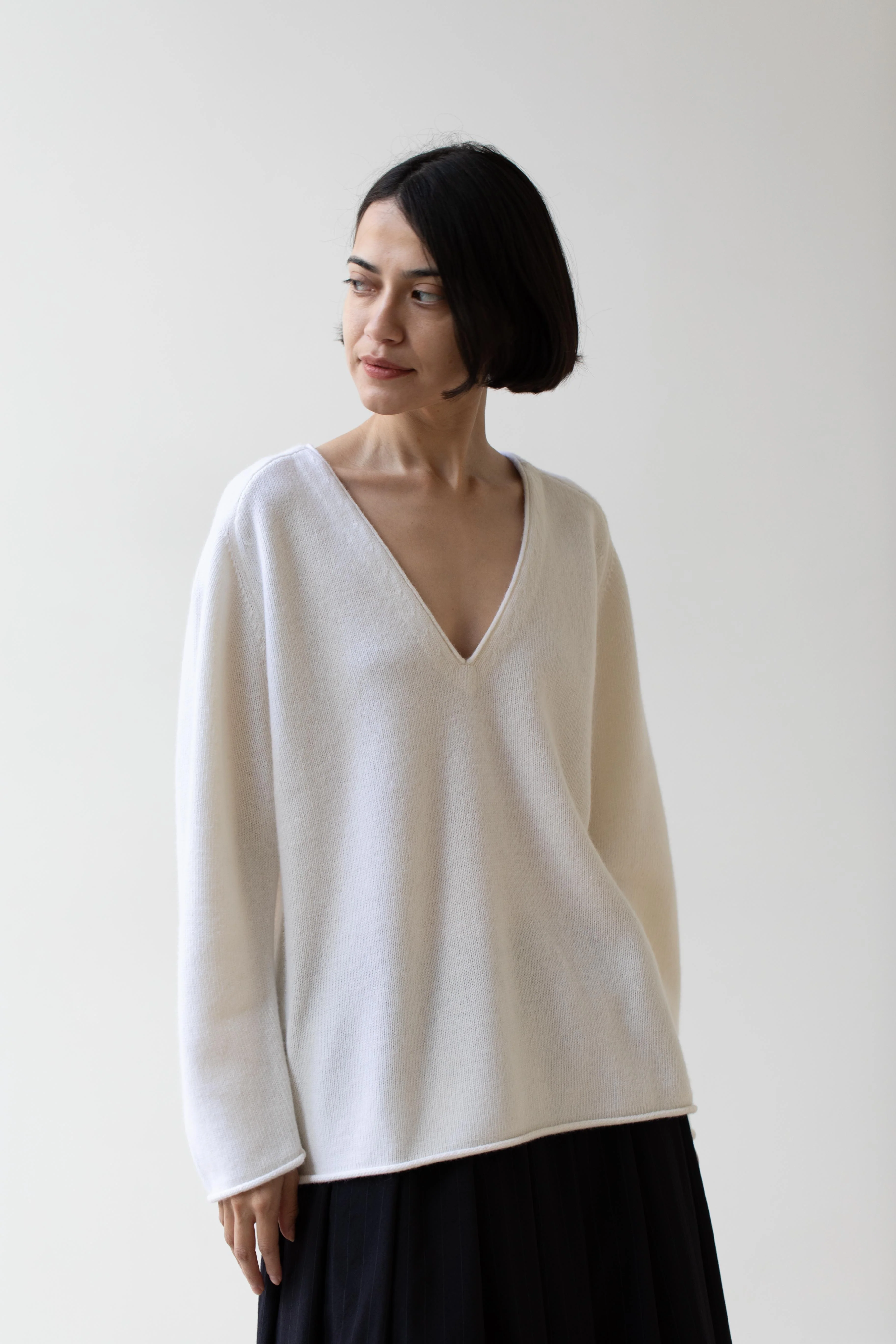 Nothing Written | Cerin Pullover in Ivory - Image 25