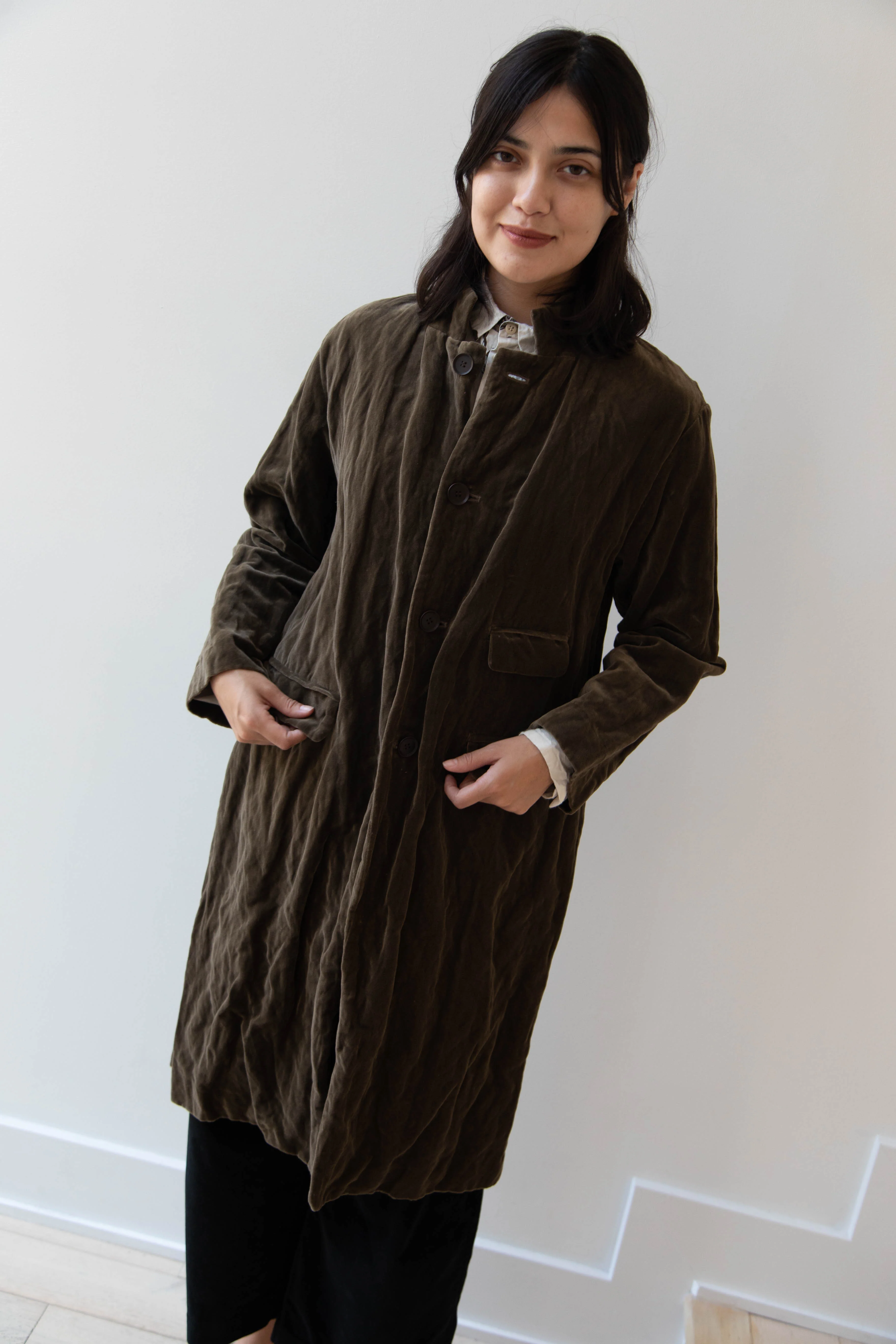 Pas de Calais | Velvet Coat in Khaki - Image 14