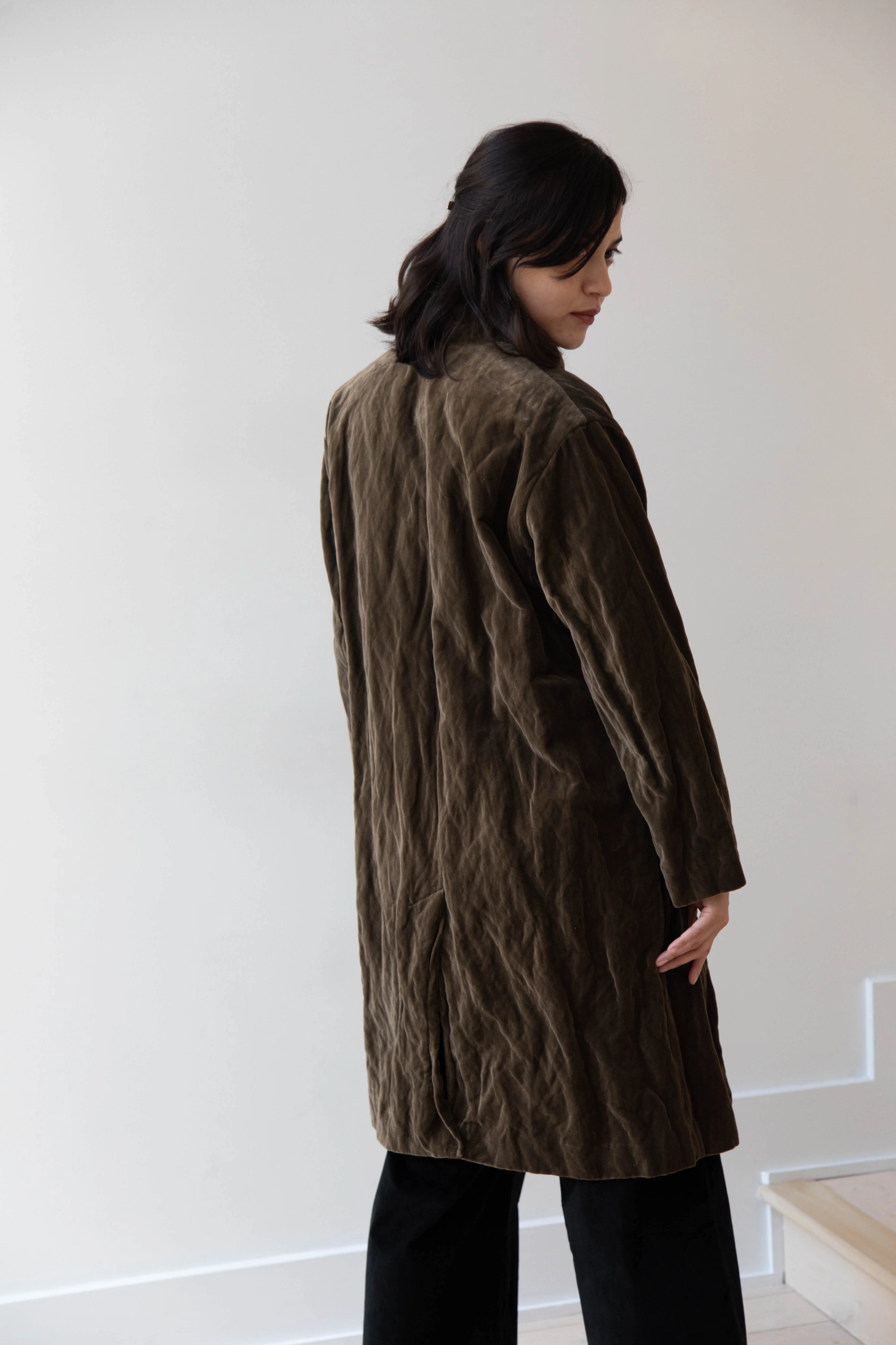 Pas de Calais | Velvet Coat in Khaki - Image 18