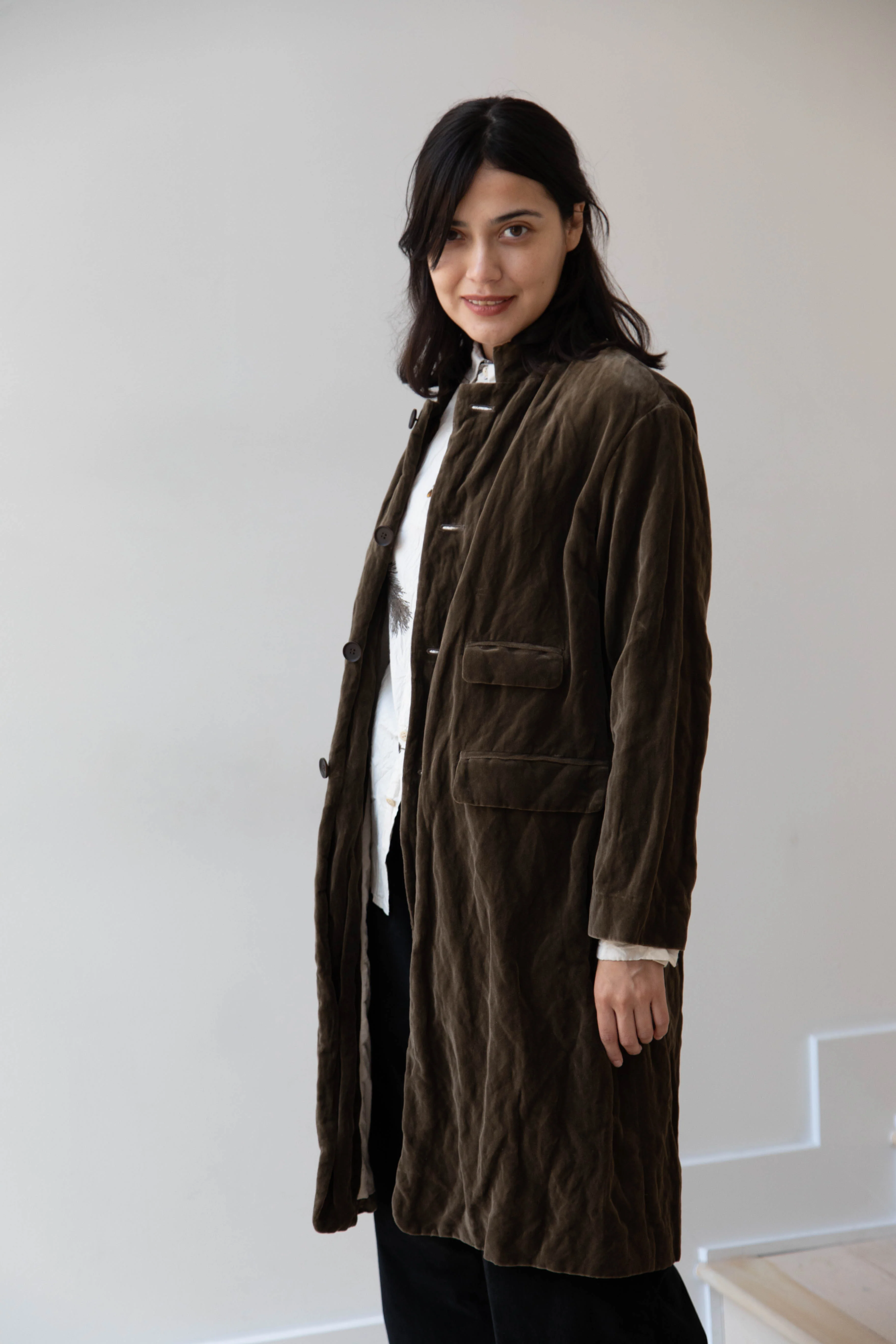 Pas de Calais | Velvet Coat in Khaki - Image 21
