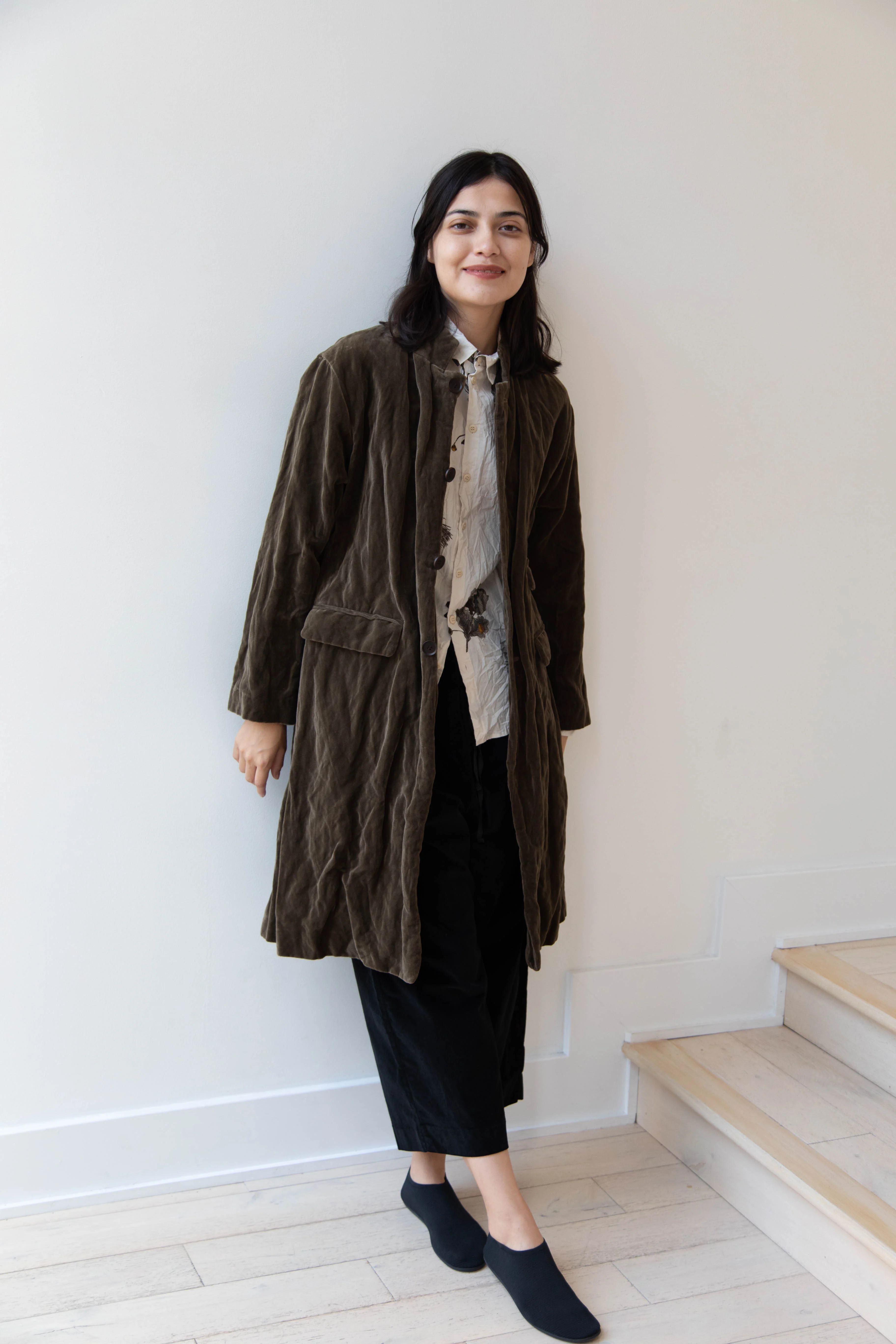 Pas de Calais | Velvet Coat in Khaki - Image 27