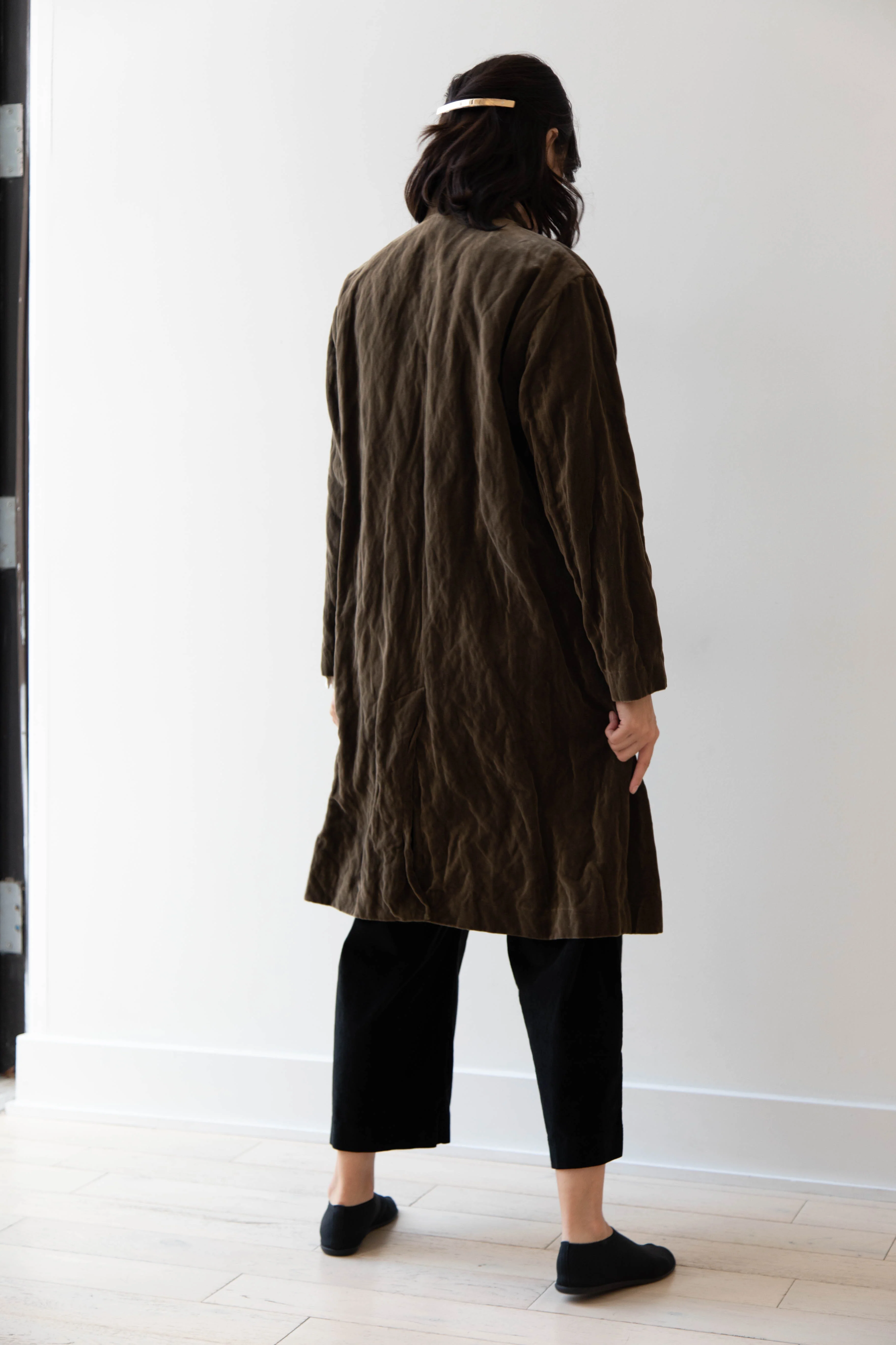 Pas de Calais | Velvet Coat in Khaki - Image 34