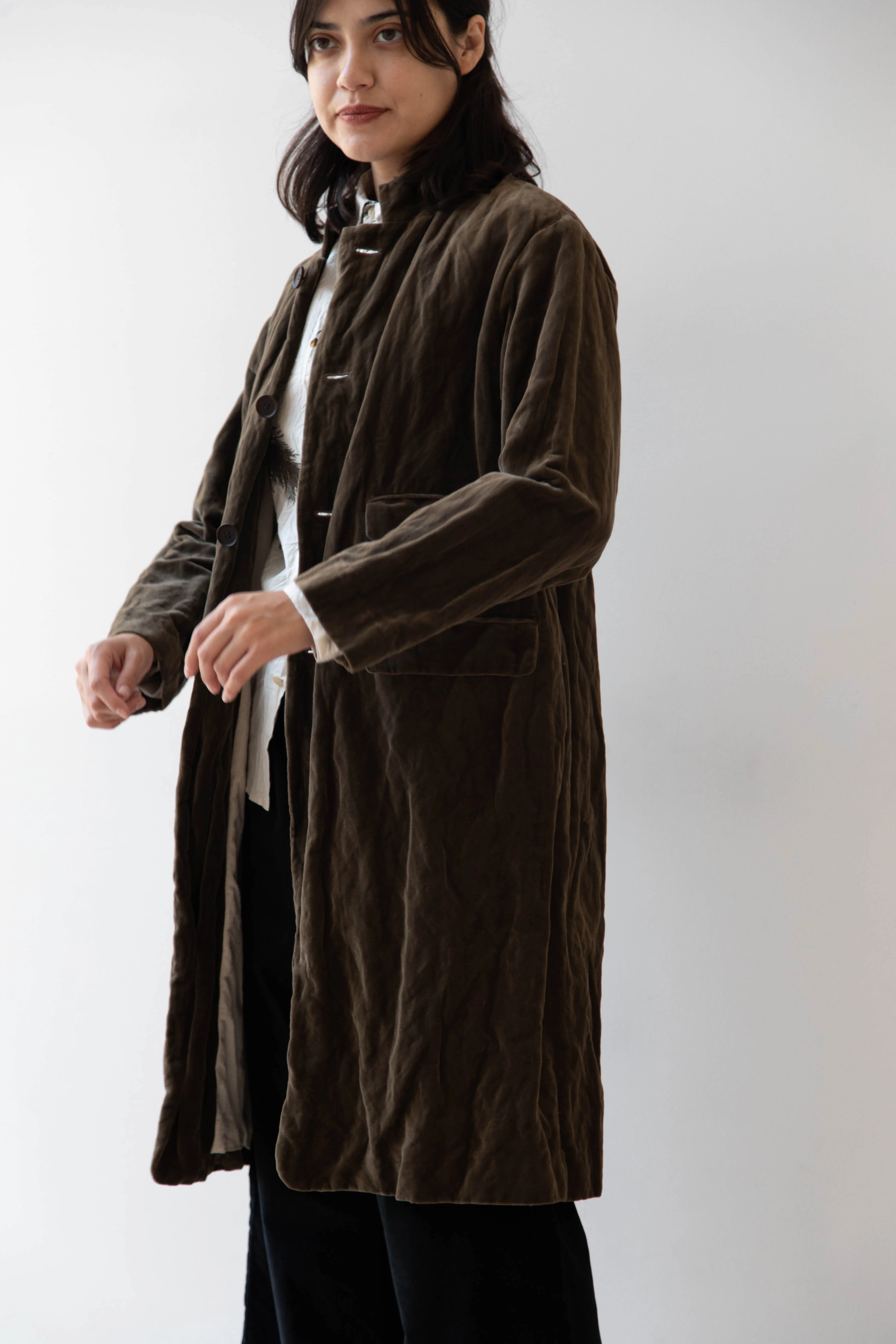Pas de Calais | Velvet Coat in Khaki - Image 36