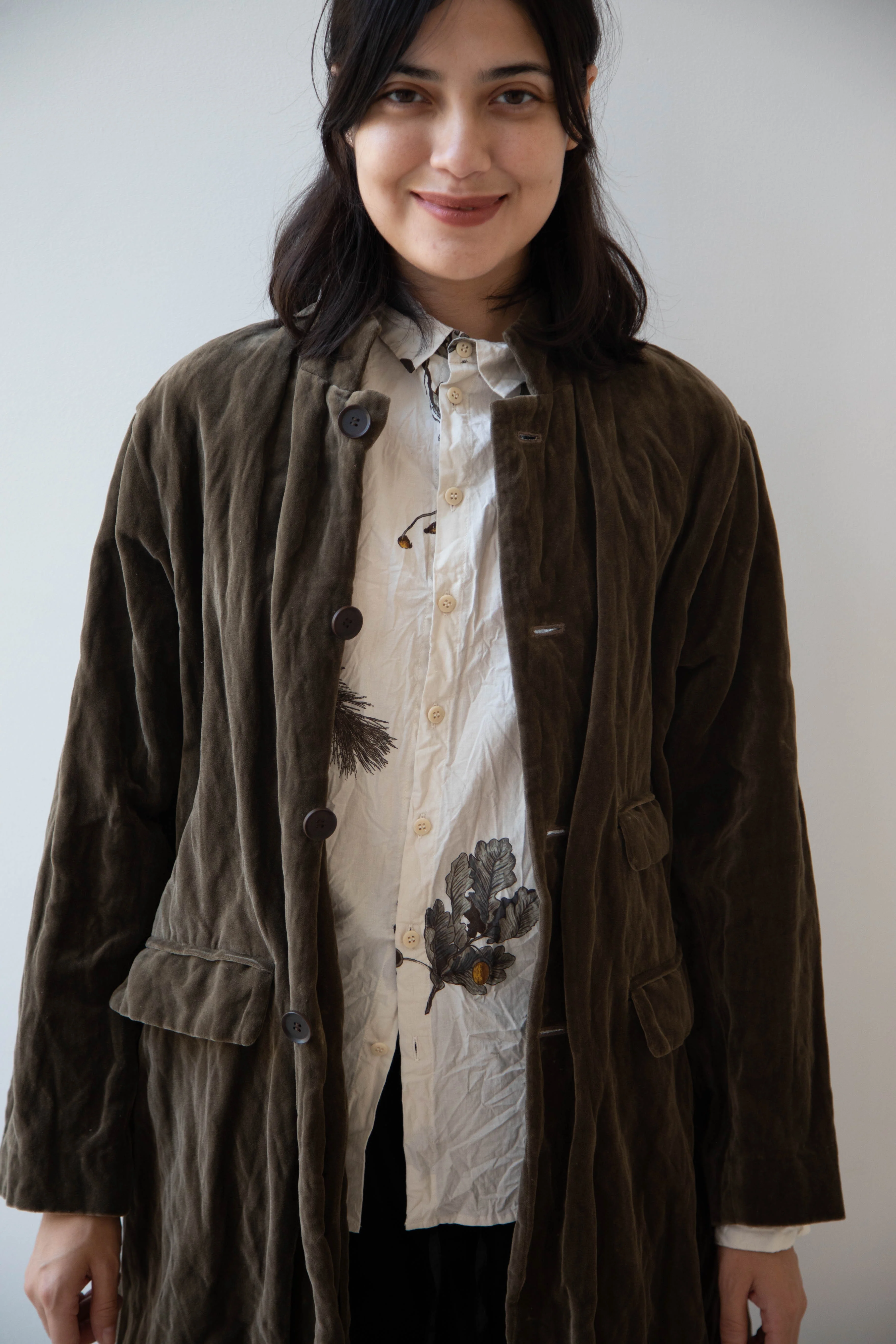 Pas de Calais | Velvet Coat in Khaki - Image 38