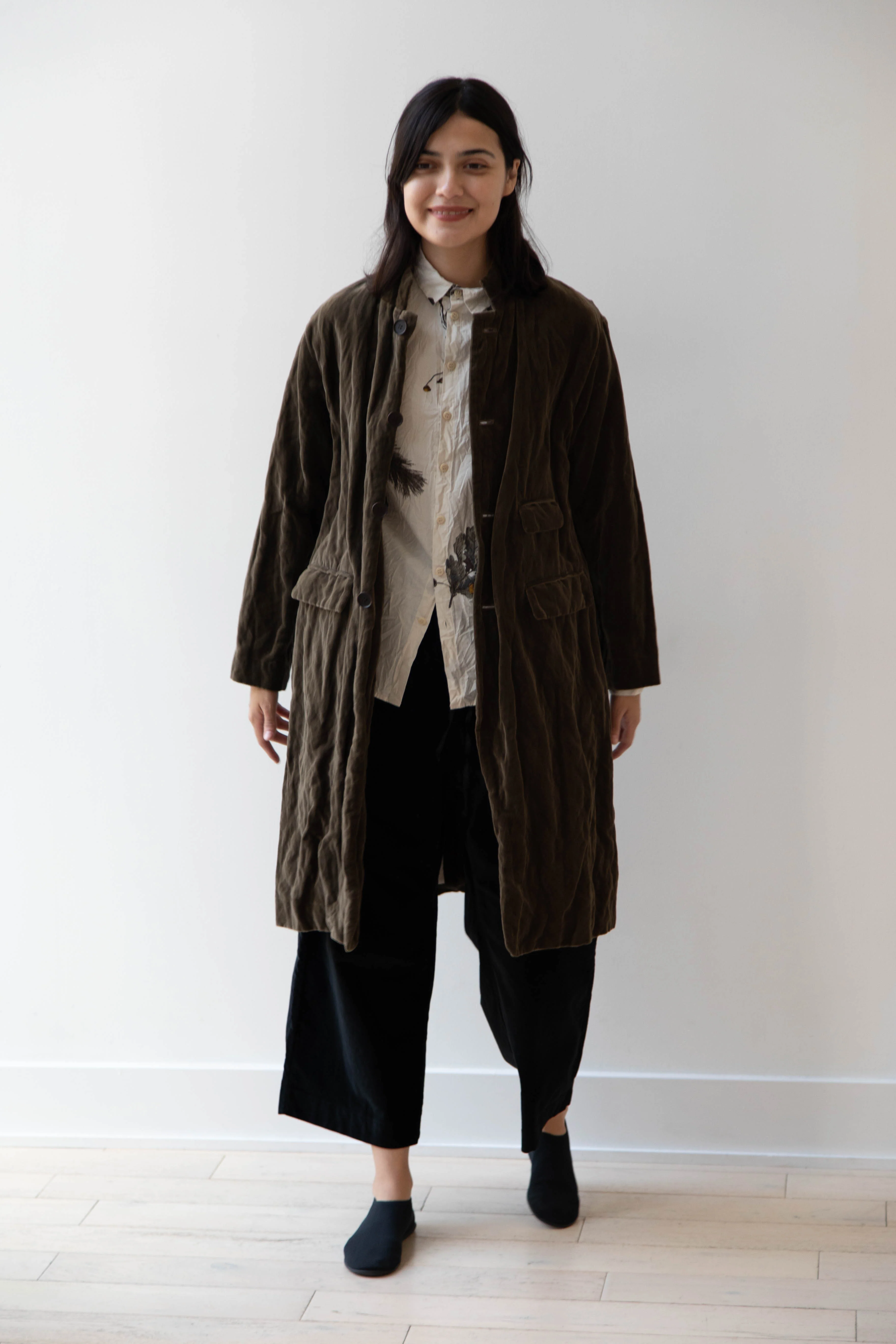 Pas de Calais | Velvet Coat in Khaki - Image 8