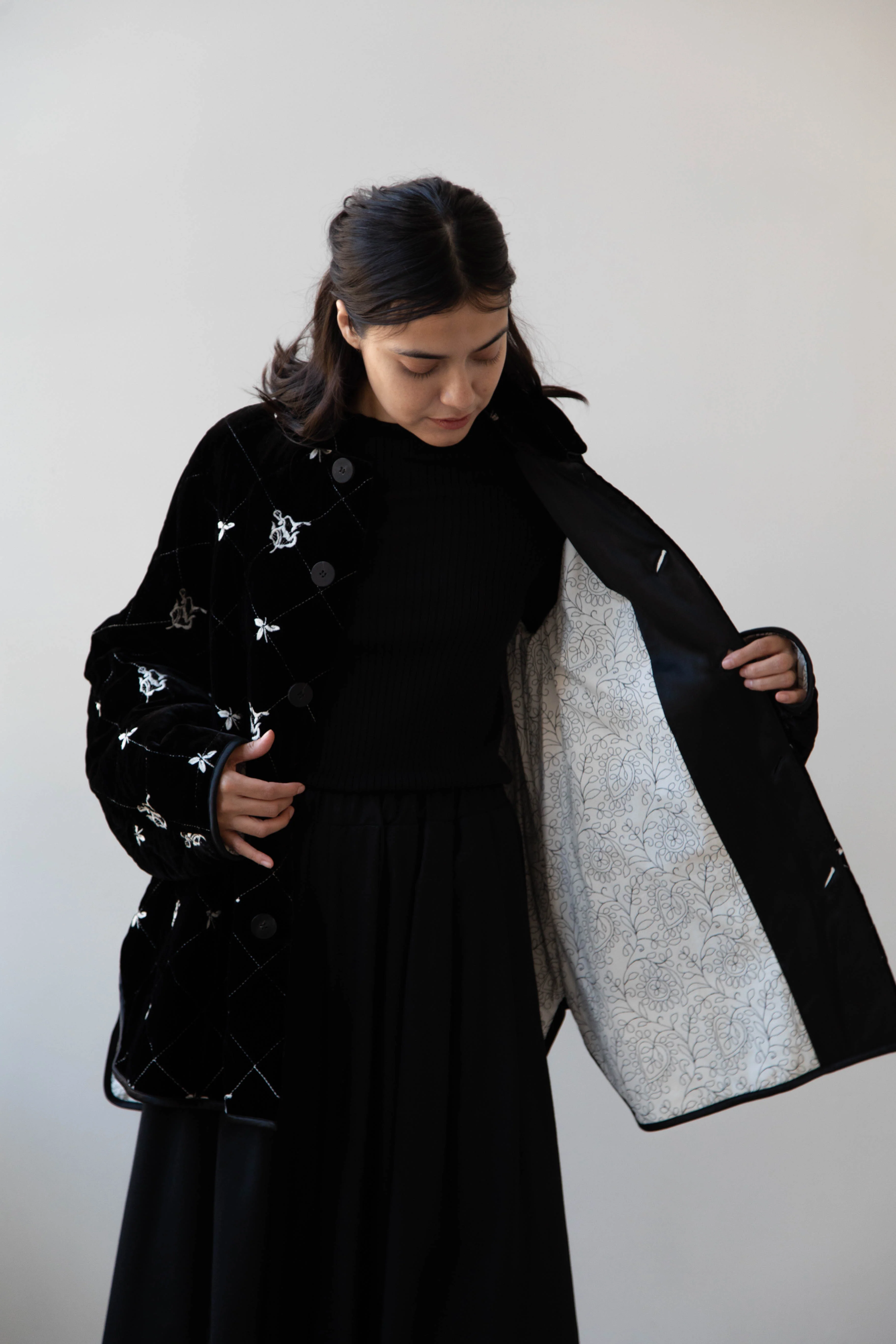 Renli Su | Black Velvet Embroidered Jacket - Image 21