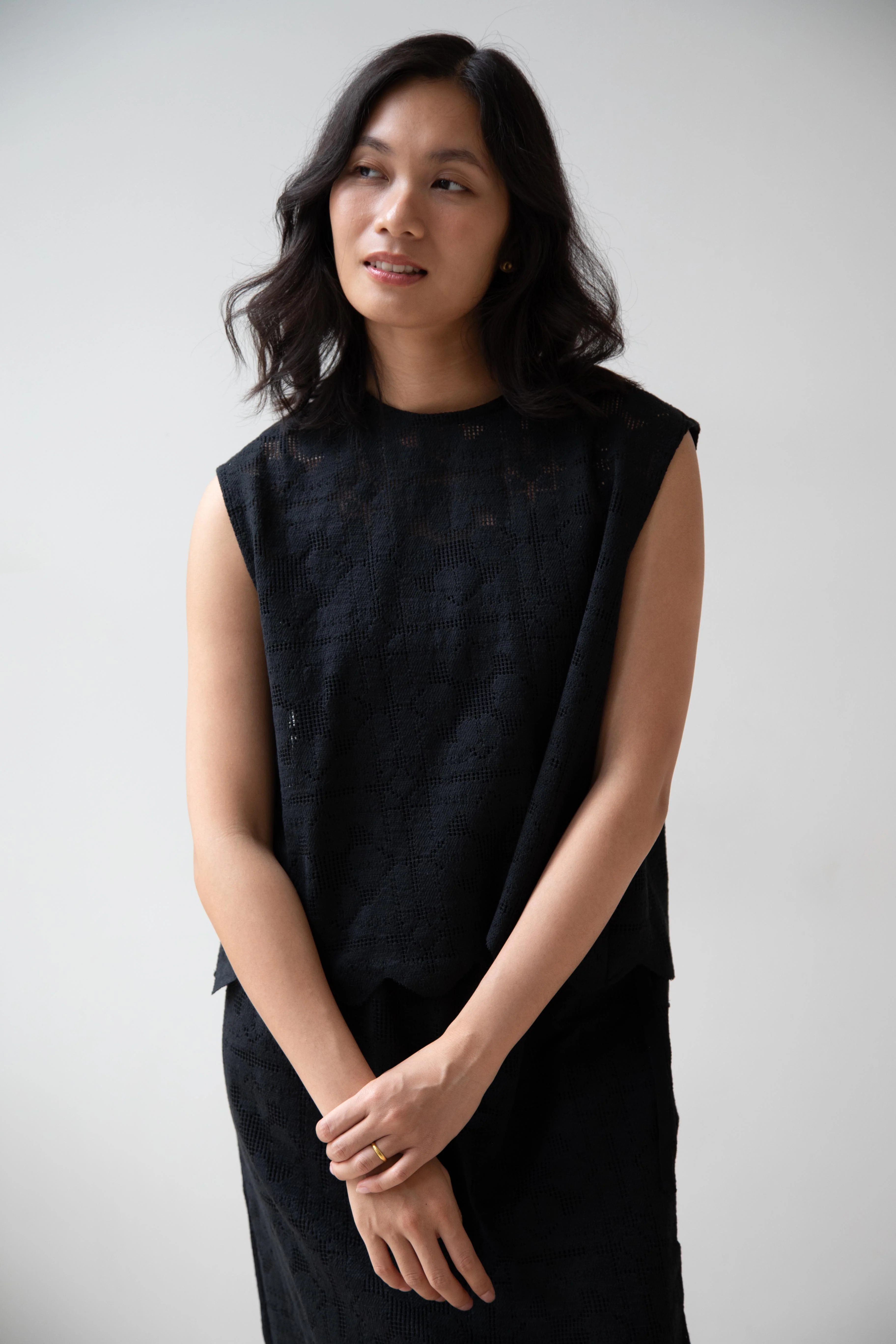 Robe de Peau | Scalloped Lace Top & Skirt Set in Black - Image 32