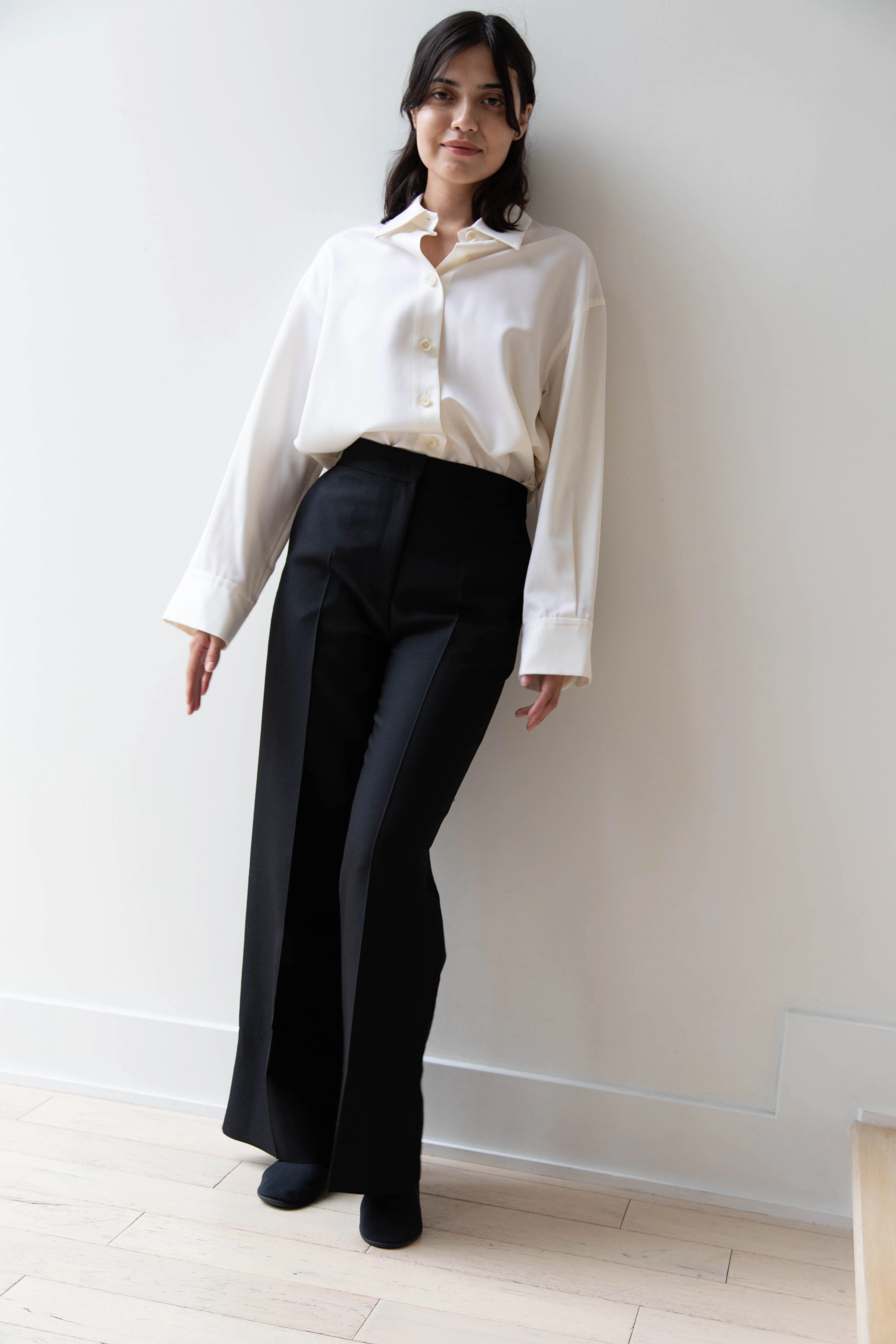 Sandbeige | Birkin Pants in Black - Image 25