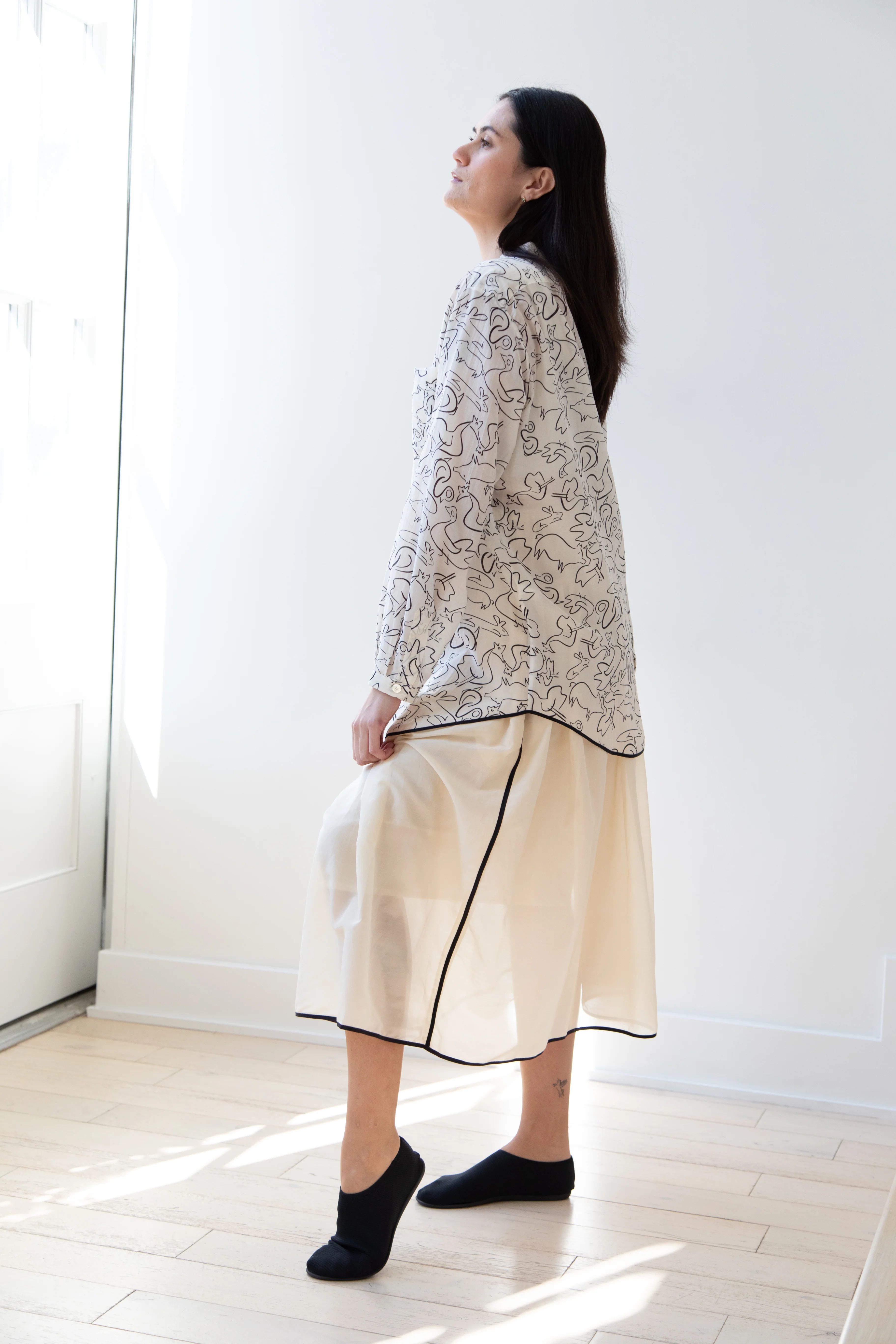 Sara Lanzi | Oversize Shirt in the Orwell Print - Image 5