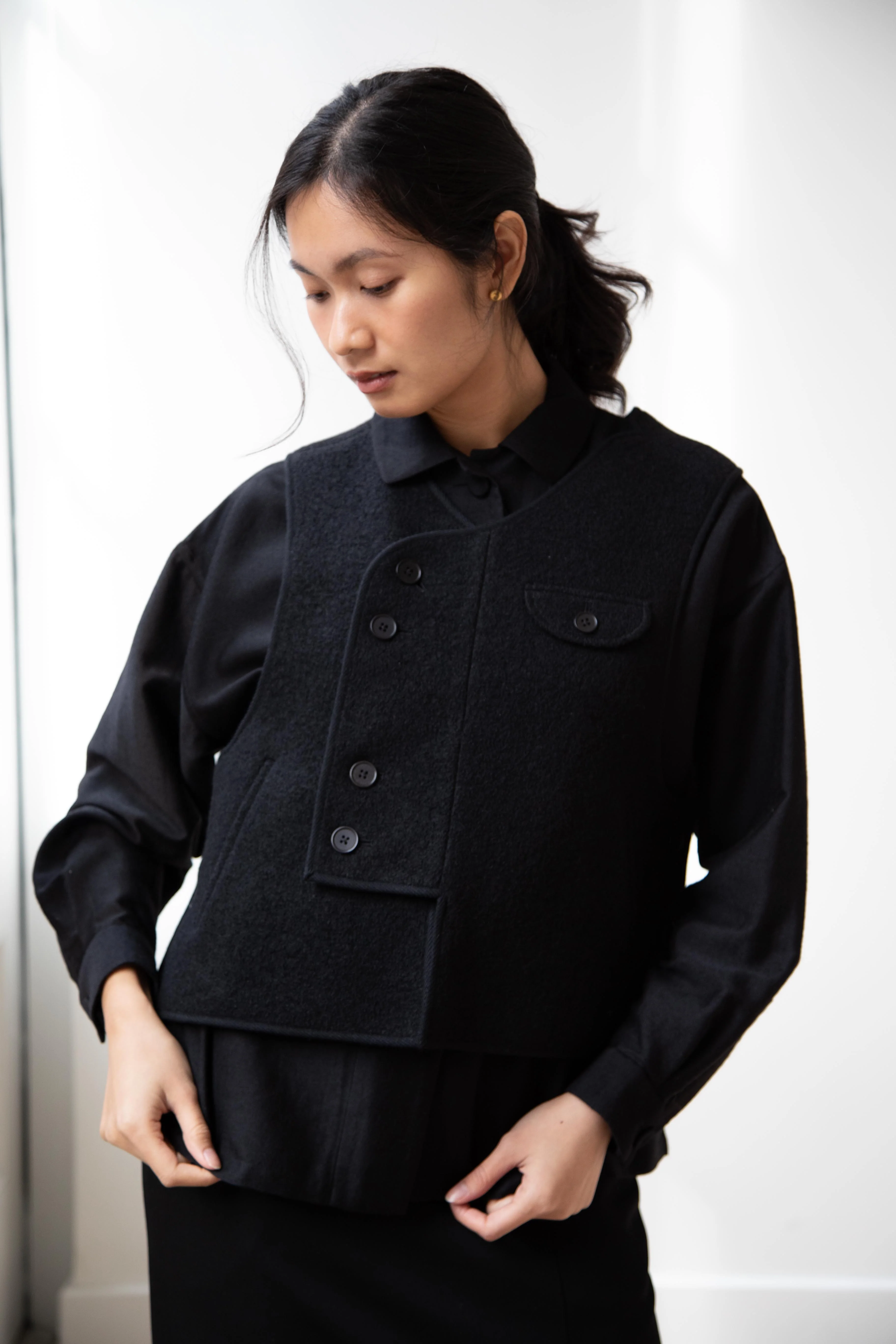 Seventyfive | Pipa Vest in Black Wool - Image 10