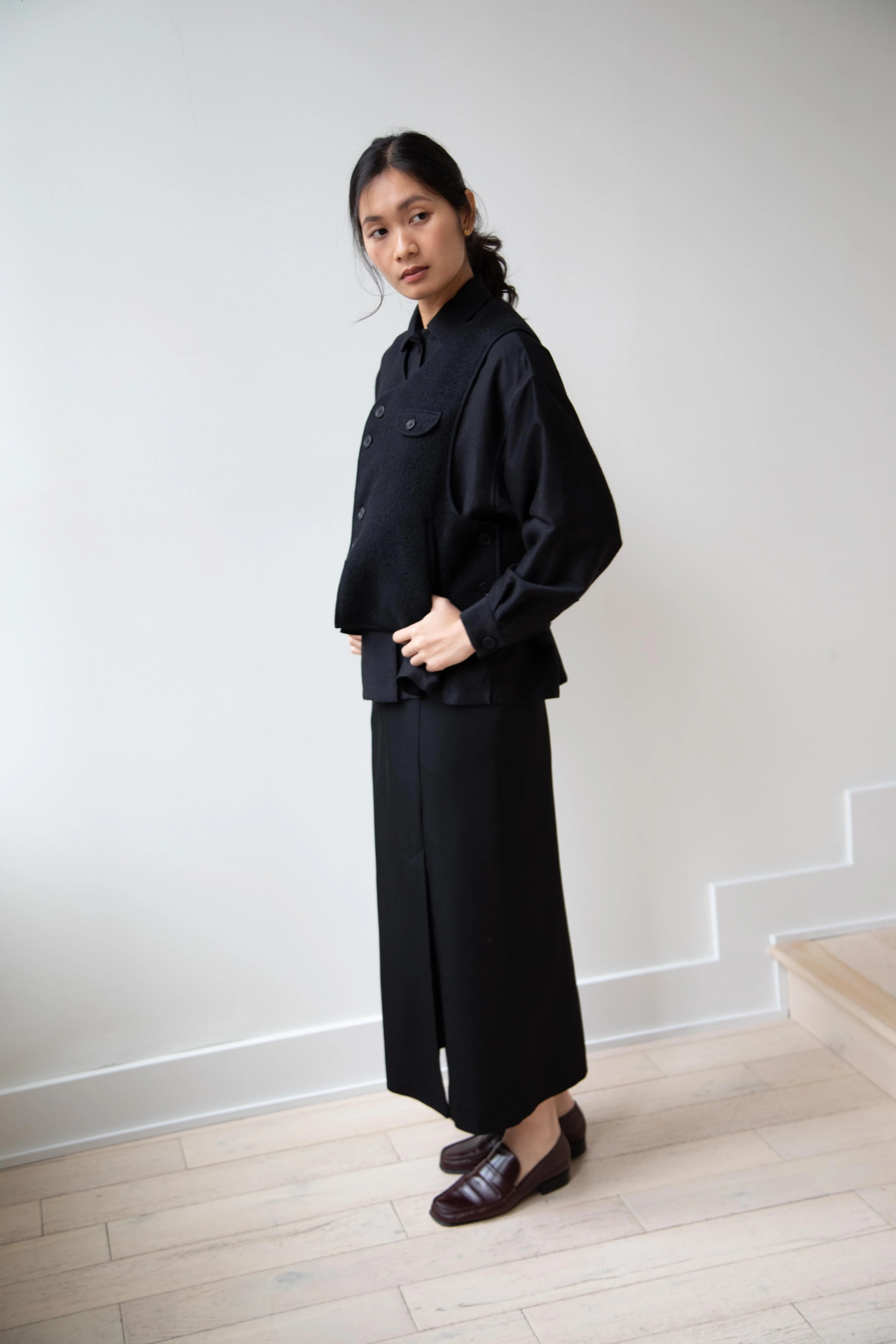 Seventyfive | Pipa Vest in Black Wool - Image 26