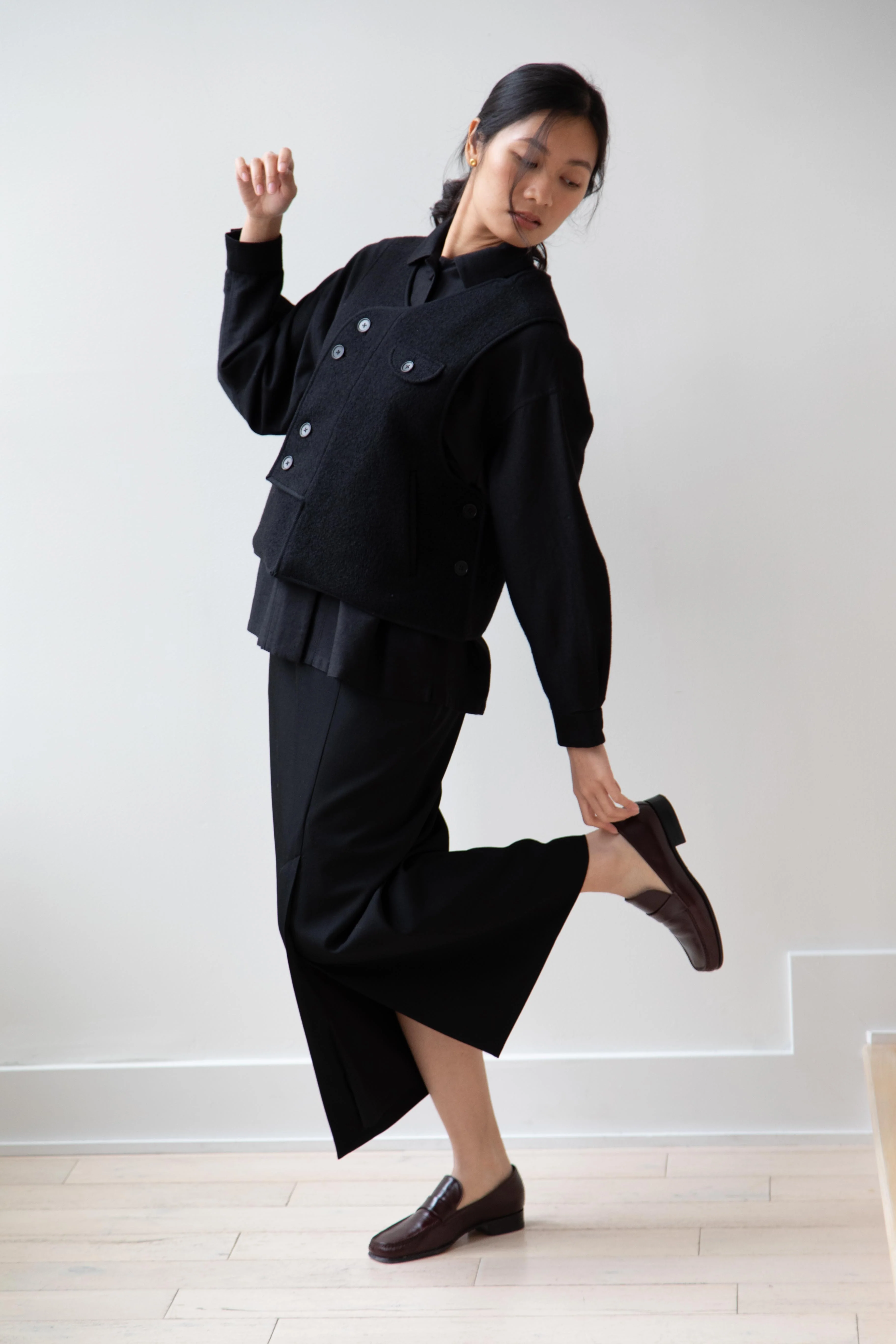 Seventyfive | Pipa Vest in Black Wool - Image 29