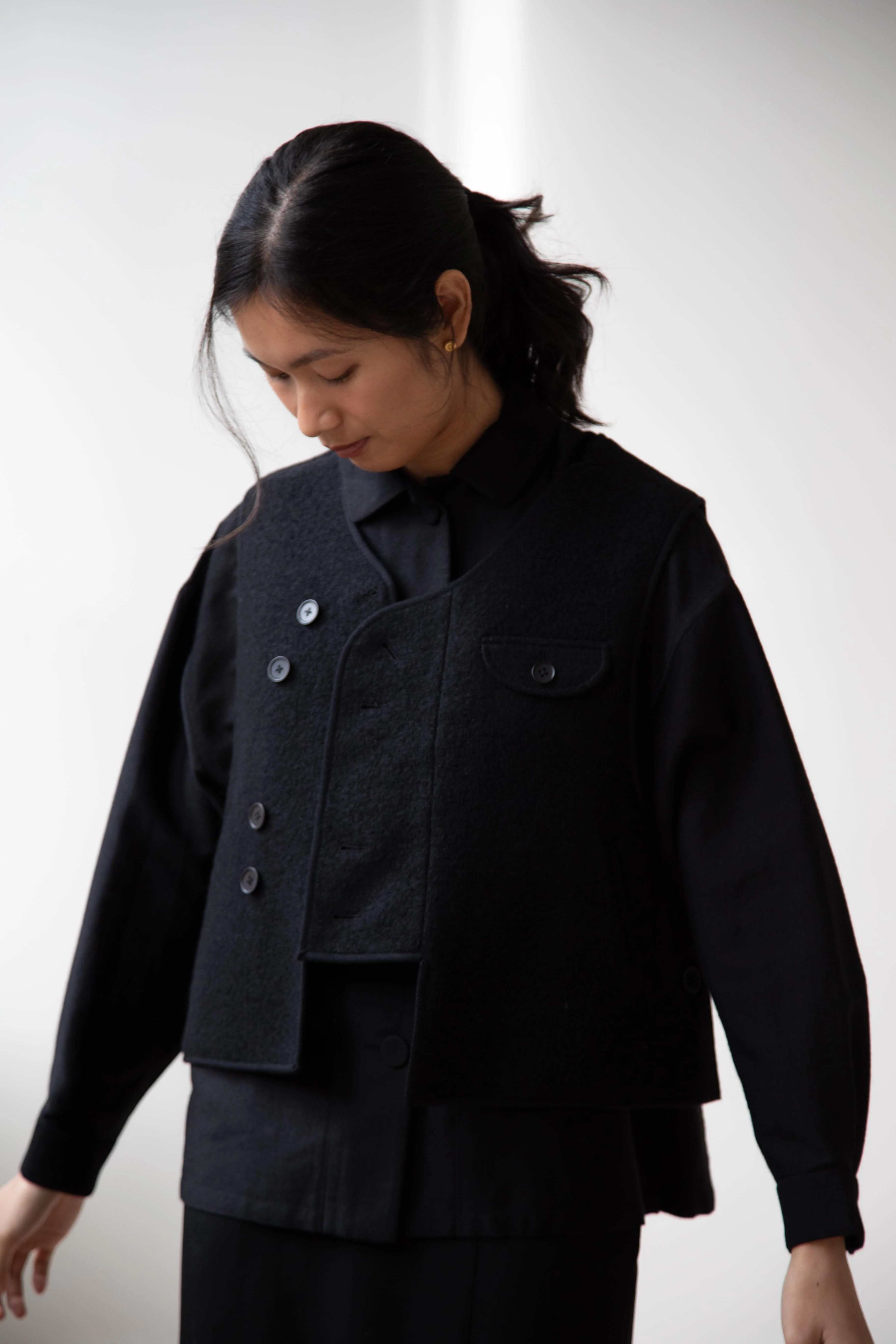 Seventyfive | Pipa Vest in Black Wool - Image 3