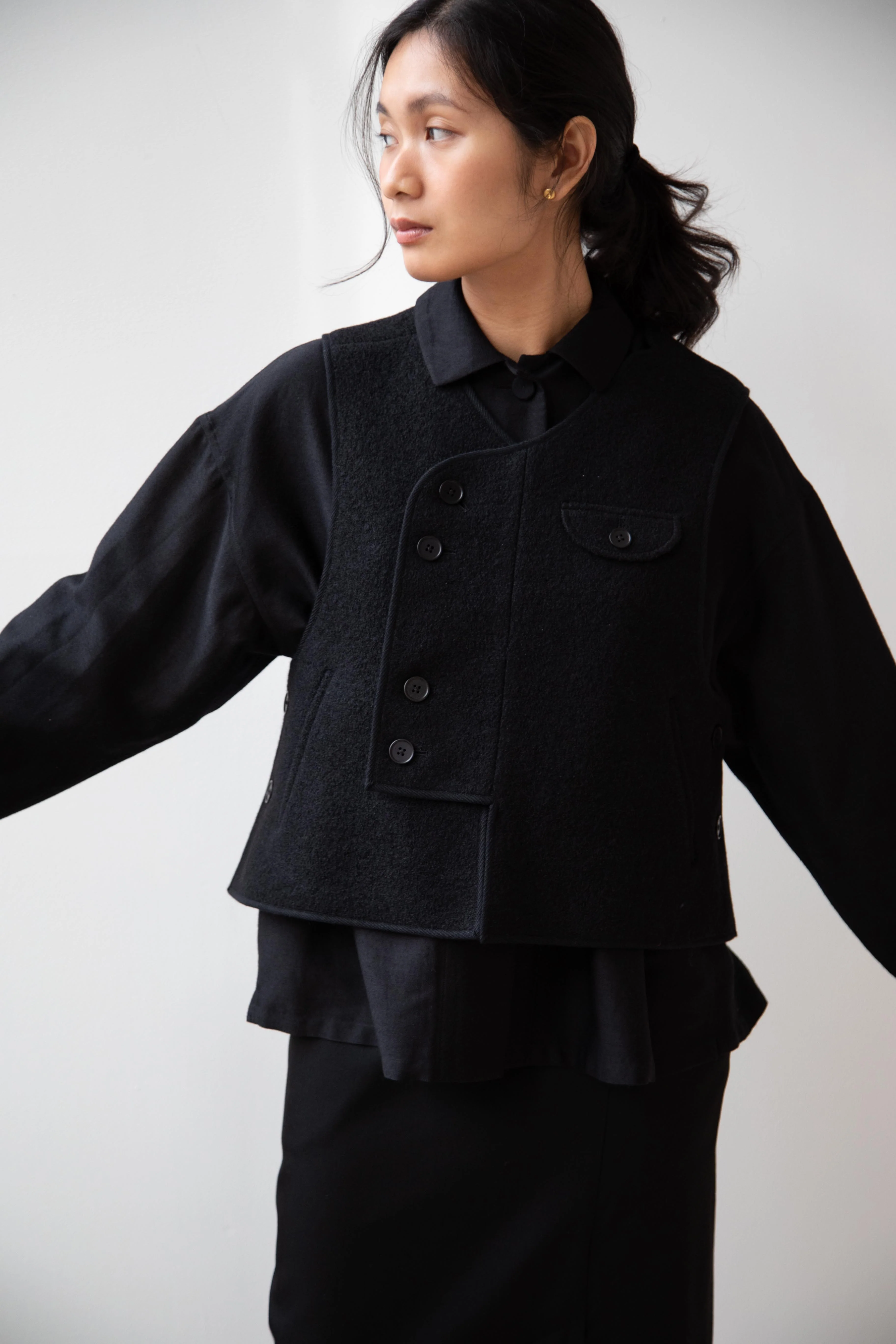 Seventyfive | Pipa Vest in Black Wool - Image 8