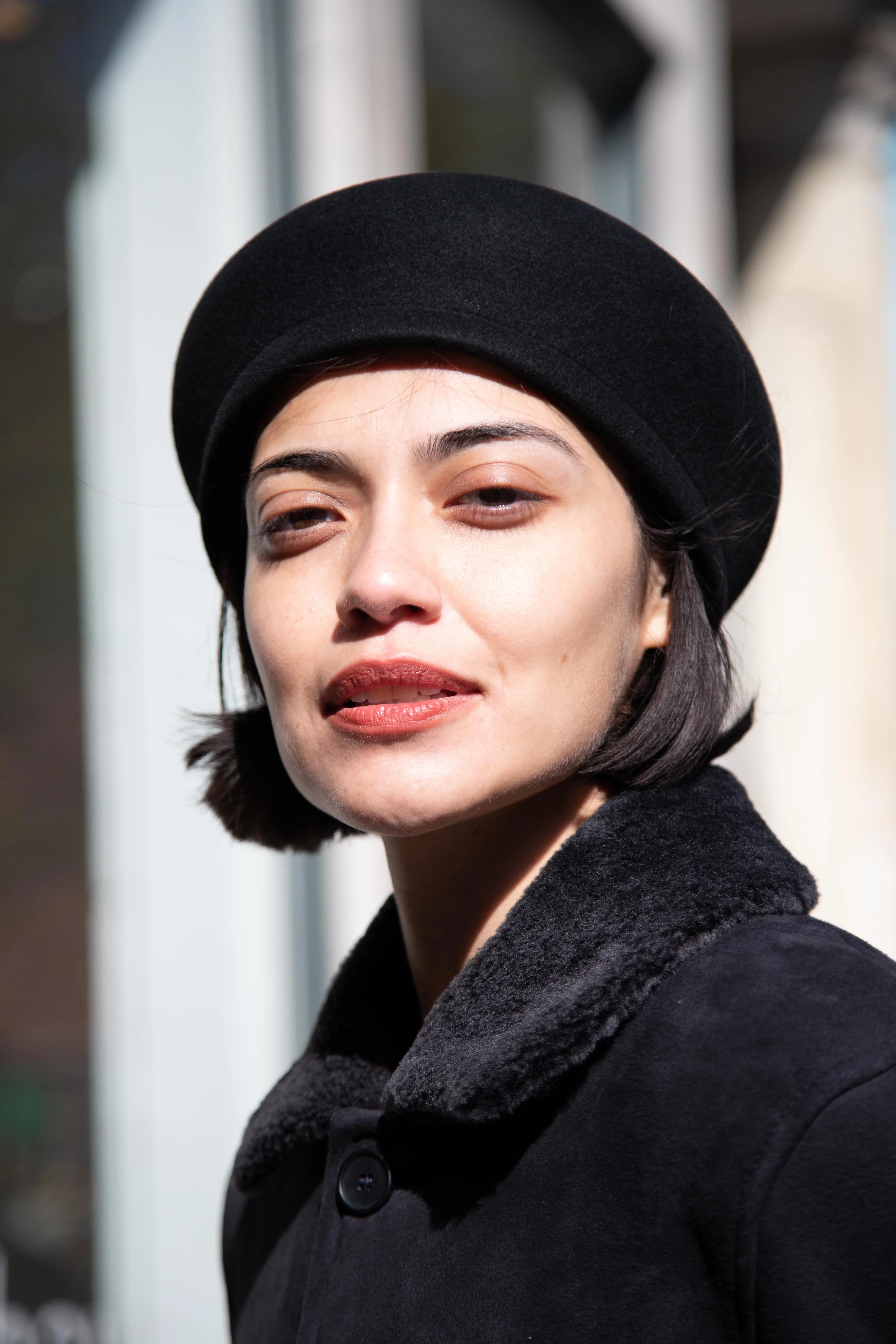 Signa 1925 | Felt Structured Beret in Black - Image 23