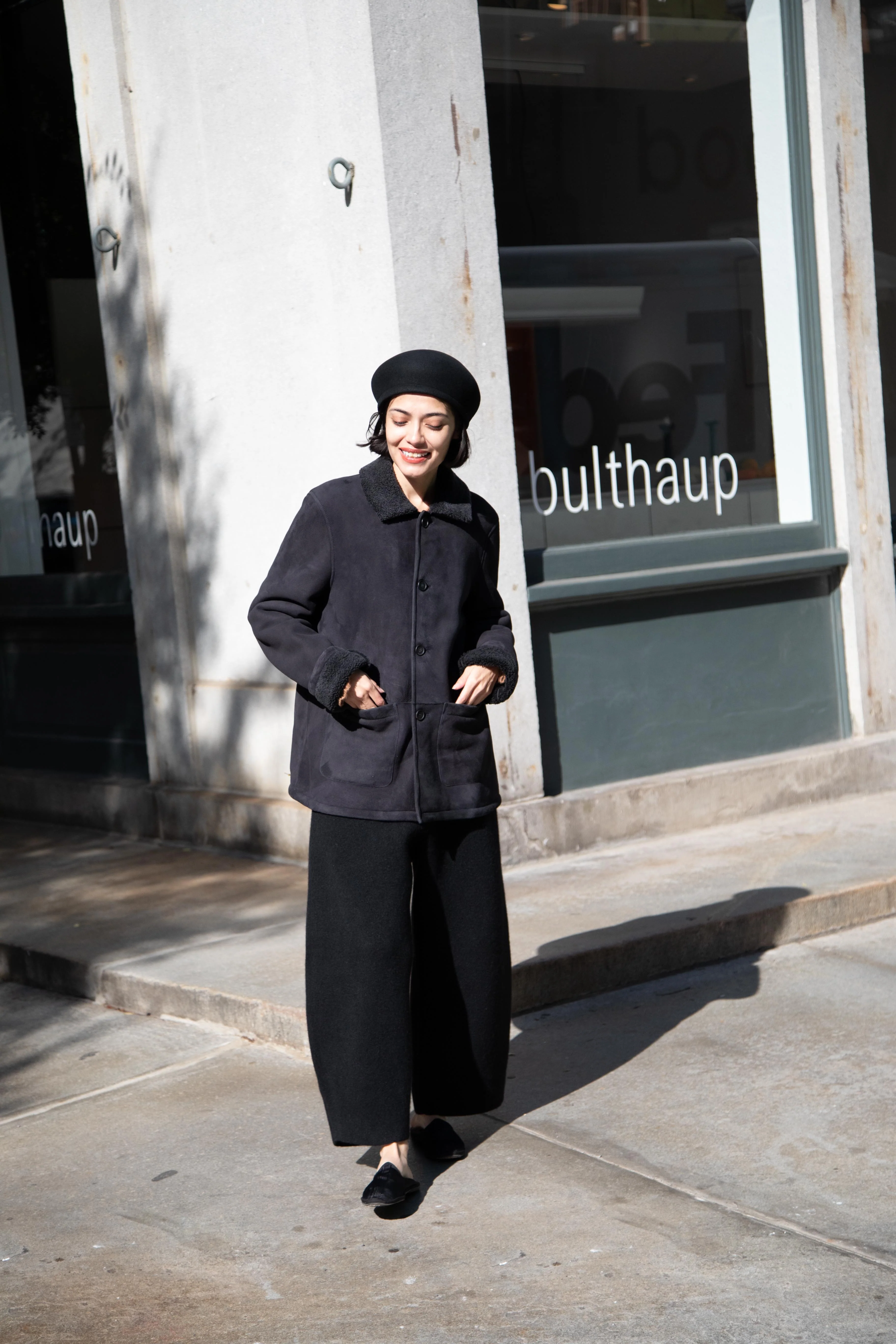 Signa 1925 | Felt Structured Beret in Black - Image 26
