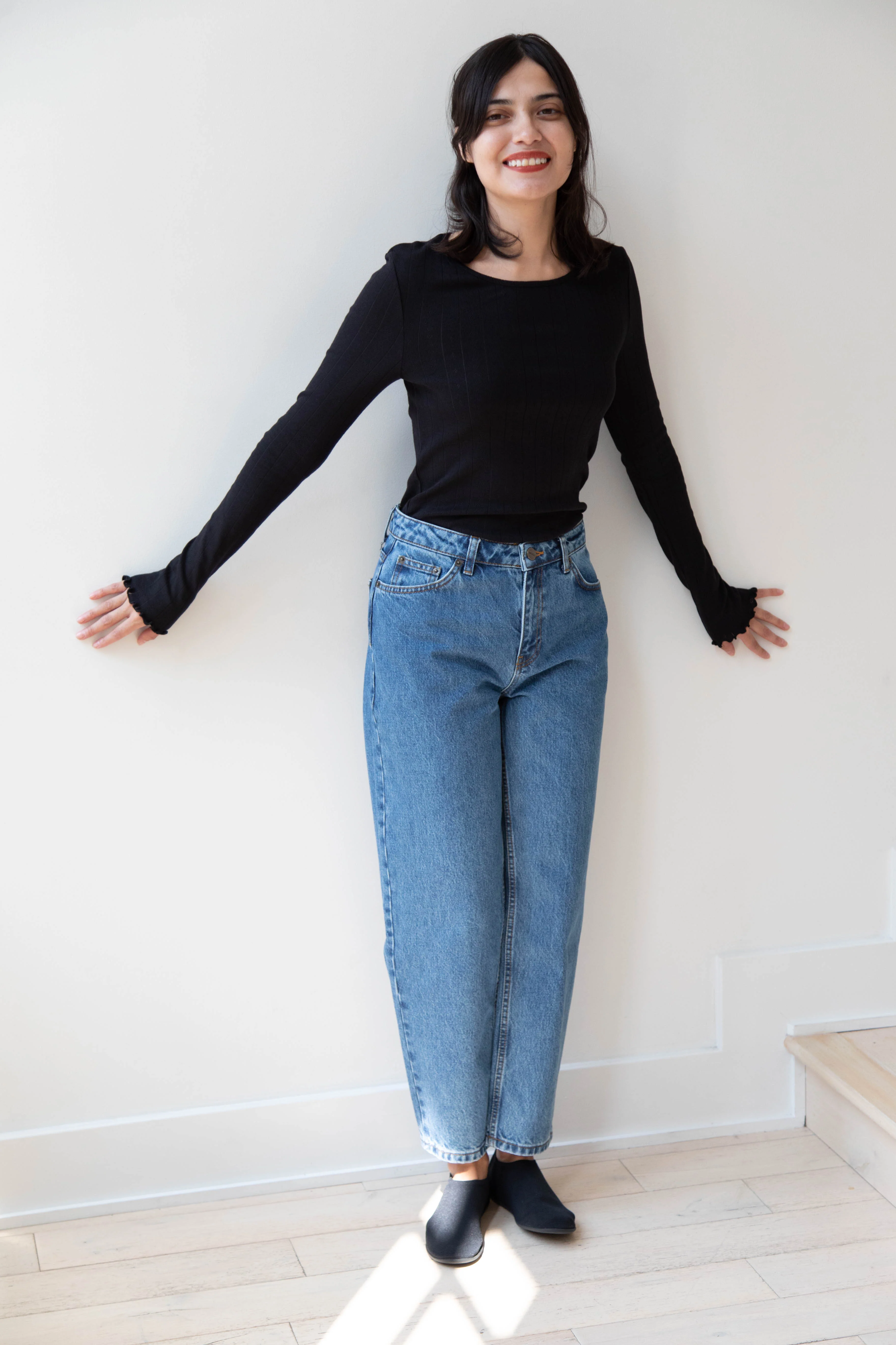 Skall | Allison Cropped Jeans in Washed Mid Blue - Image 3