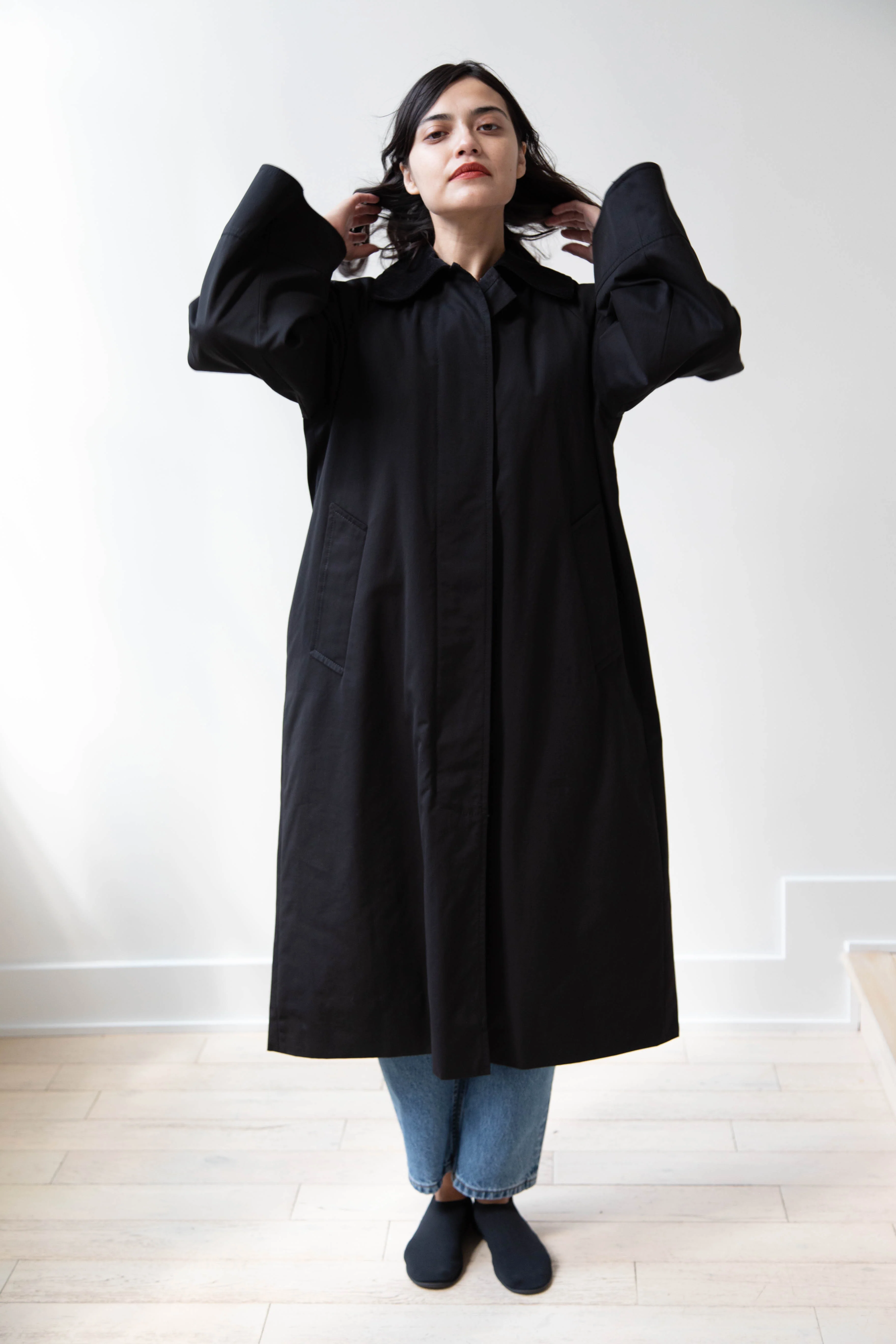 Skall | Gaby Coat in Black - Image 36