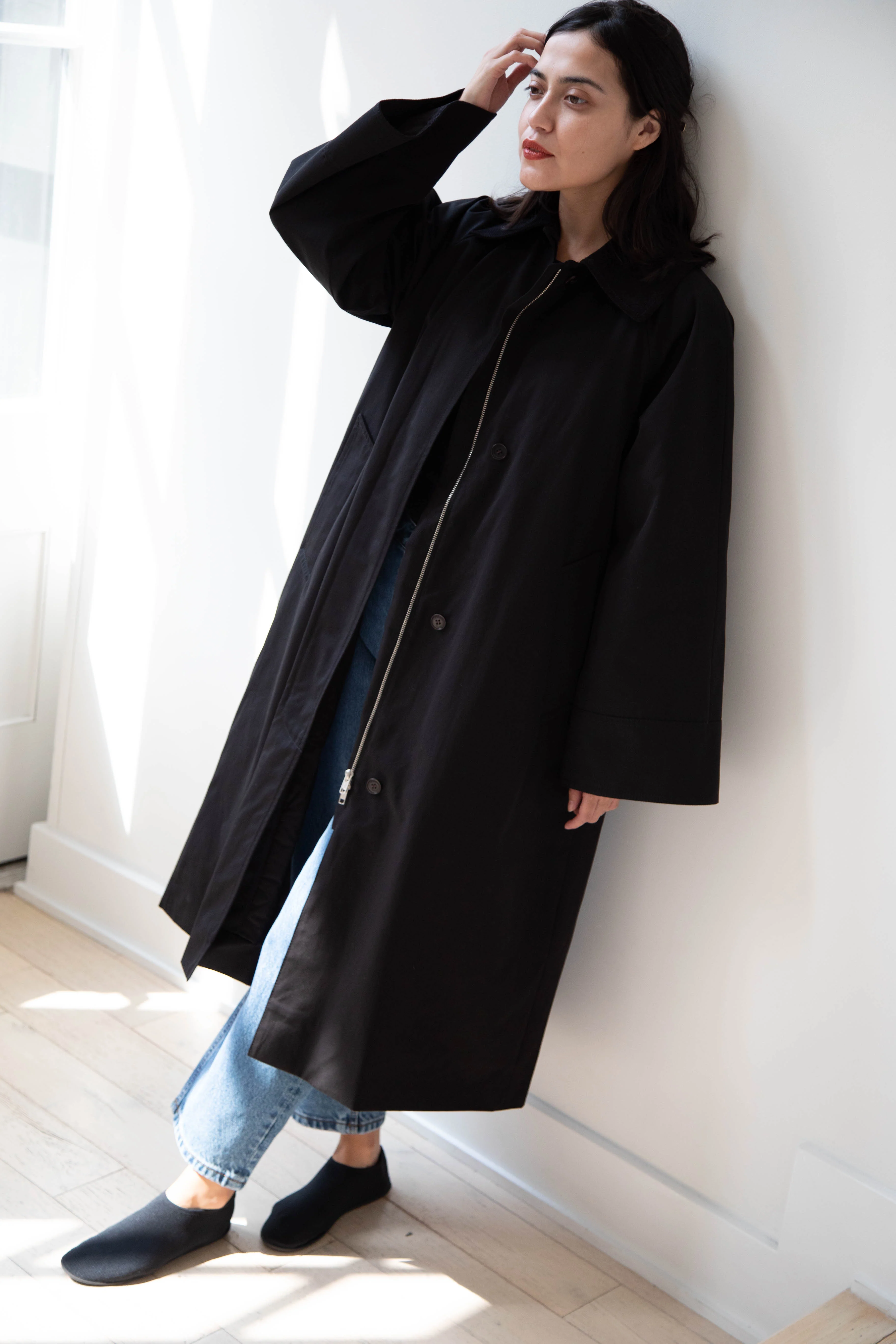 Skall | Gaby Coat in Black - Image 5