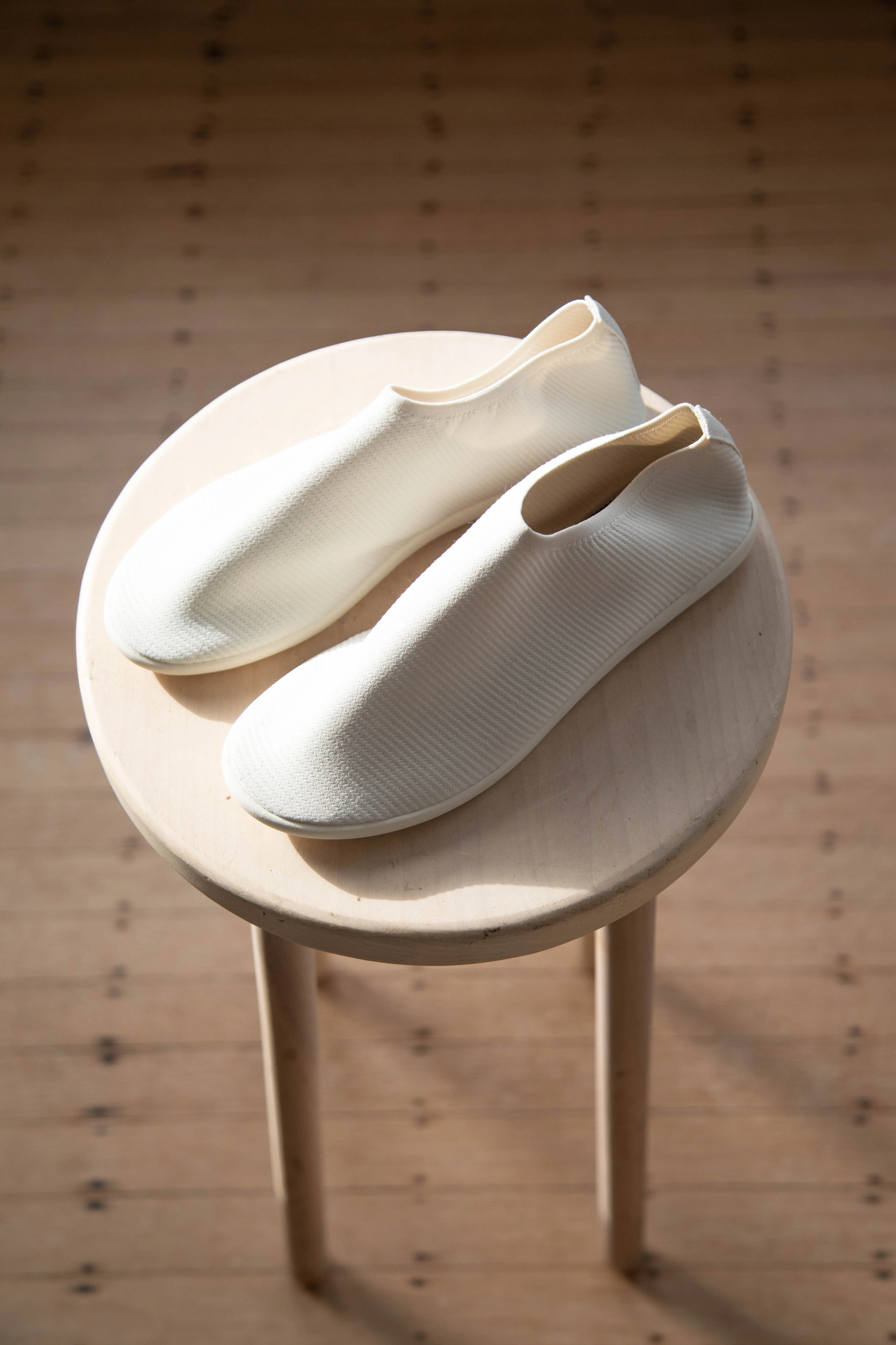 Softromaine | Flat in Tofu - Image 4