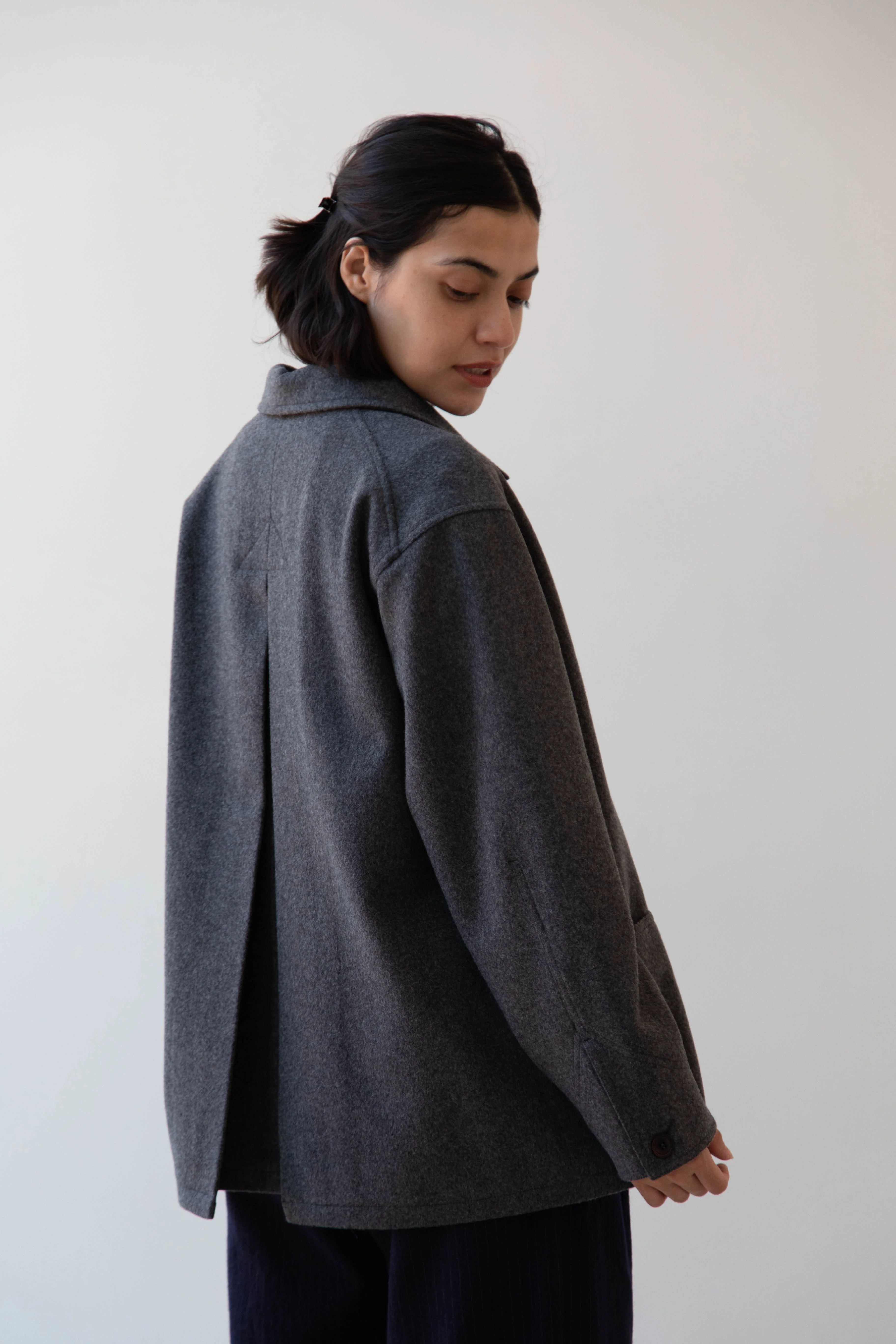 Teder | Highlight Beaver Jacket in Grey - Image 16