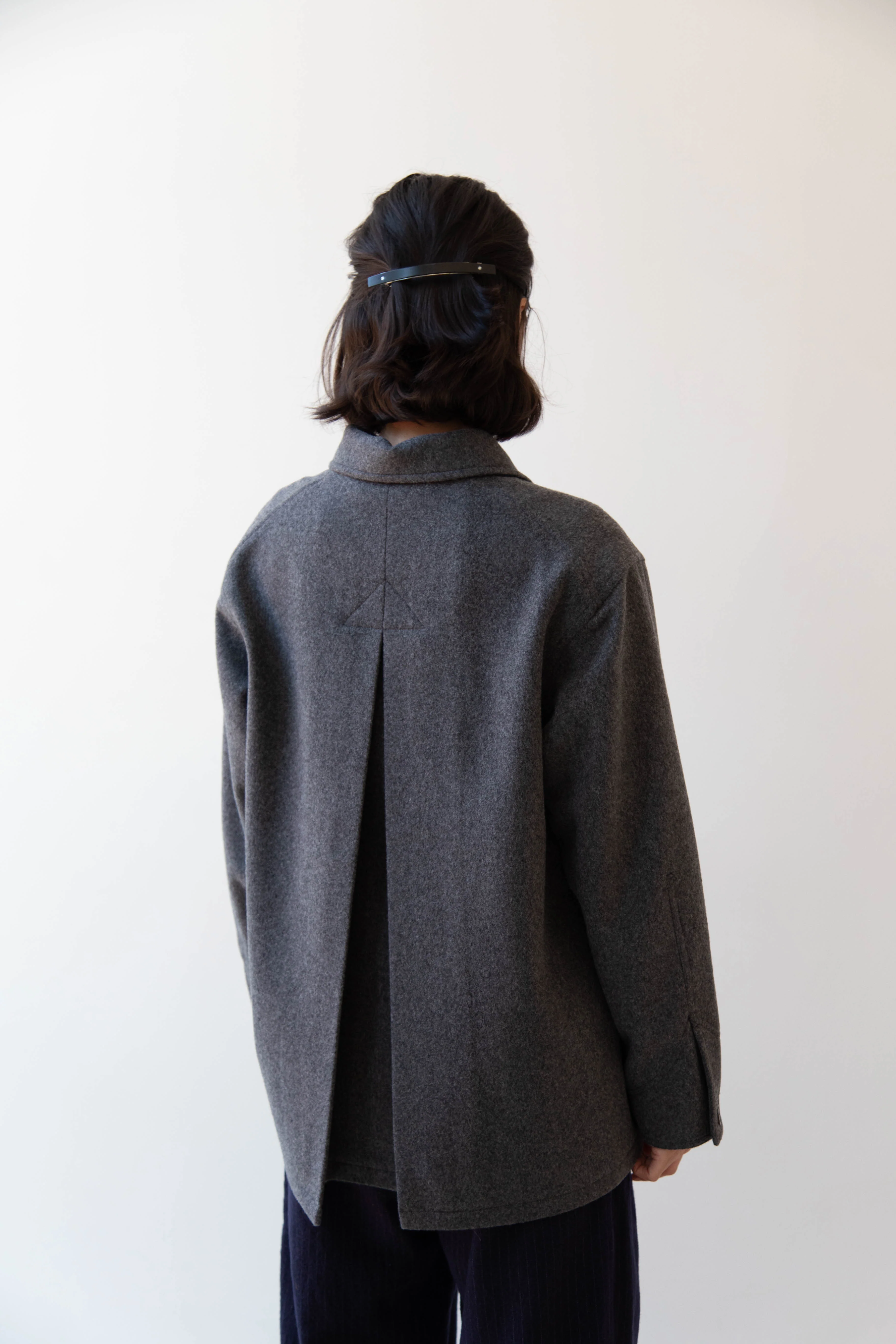 Teder | Highlight Beaver Jacket in Grey - Image 6