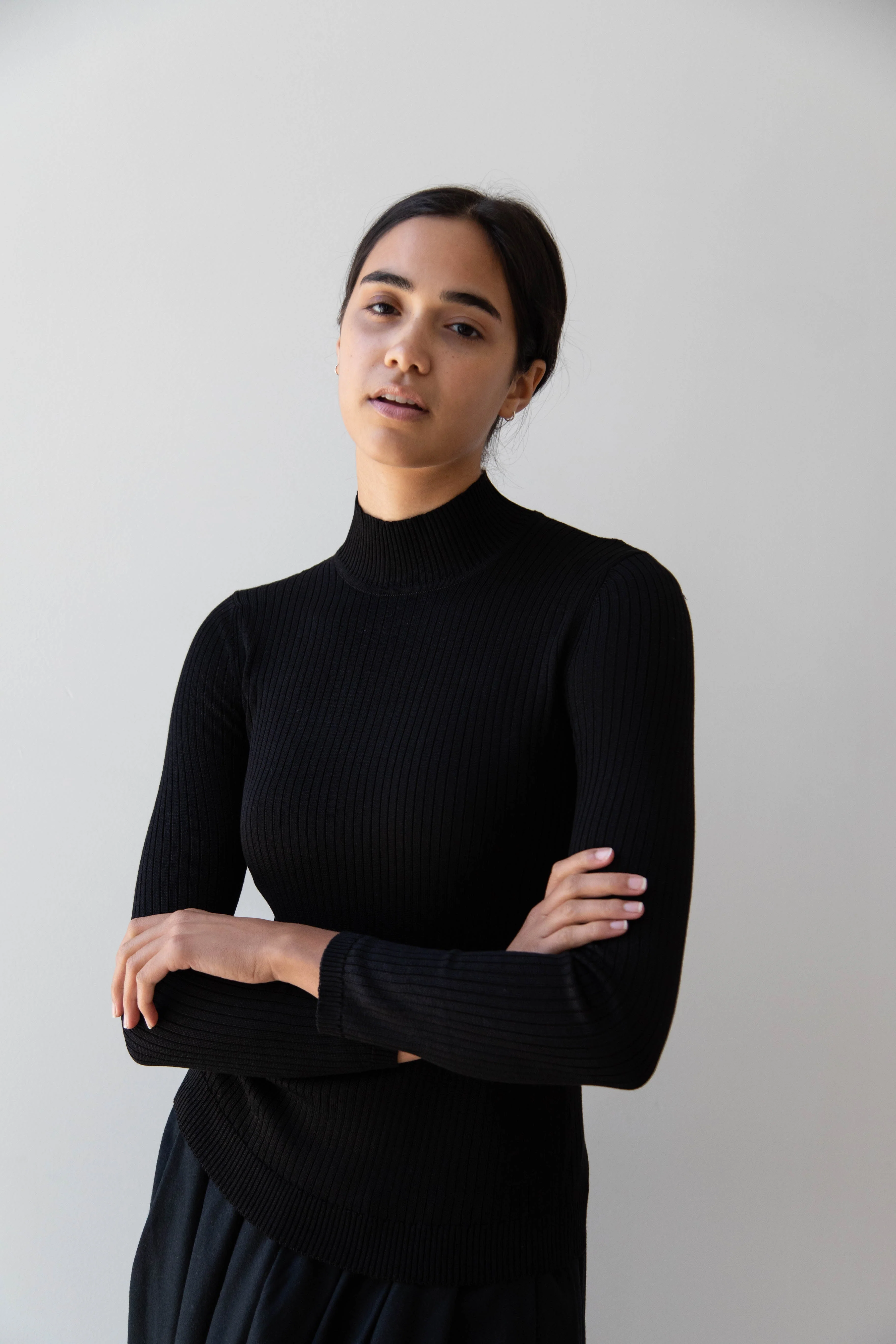 Une Heures Femme Long Sleeve Mock Neck in Noir - Image 5