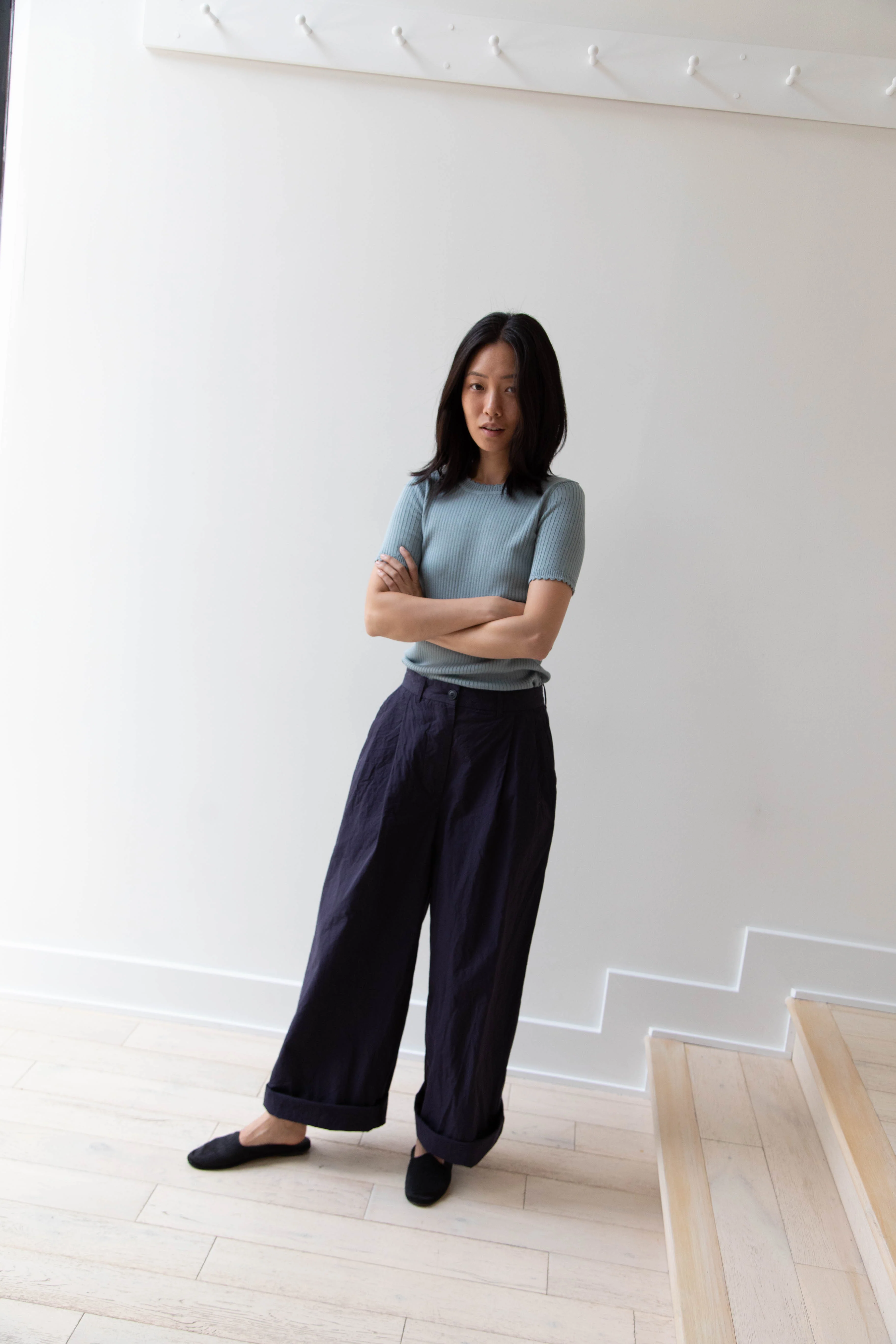 Une Heures | Short Sleeve Scallop in Piscine - Image 18