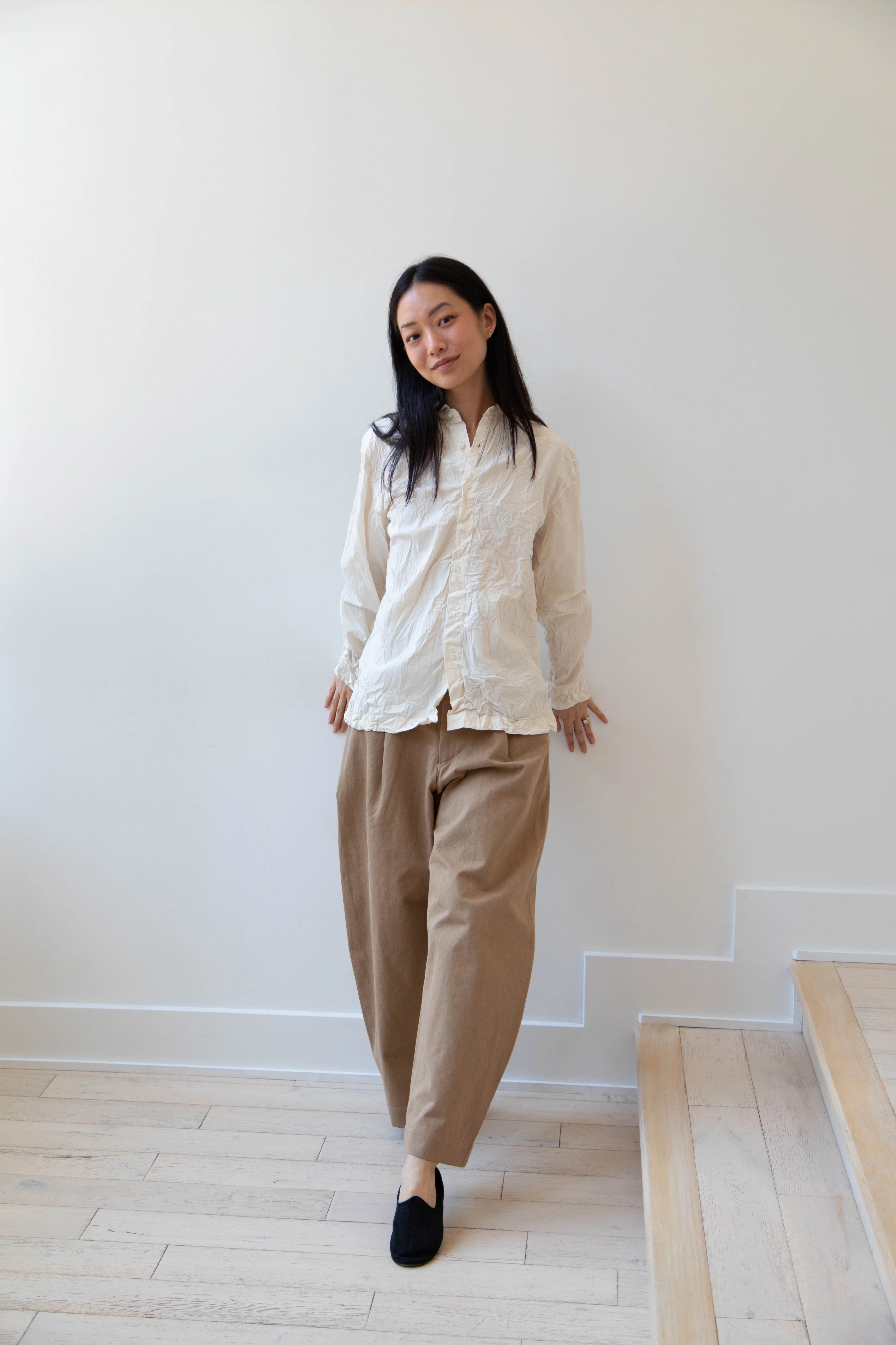 Vas-y Lentement | Cotton Poplin Button Up in Natural - Image 17