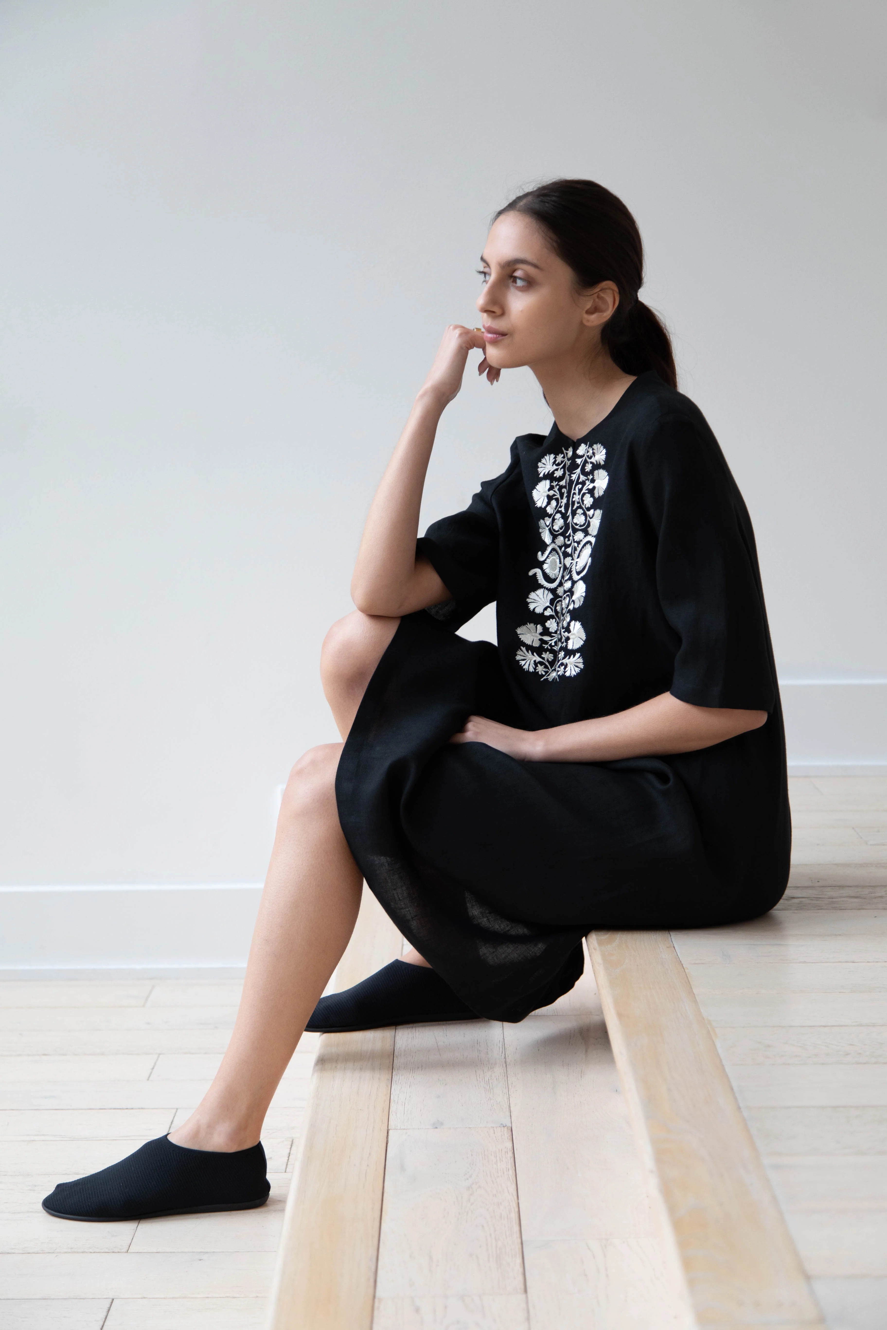 Zeus & Dione | Carnation Caftan in Black - Image 10