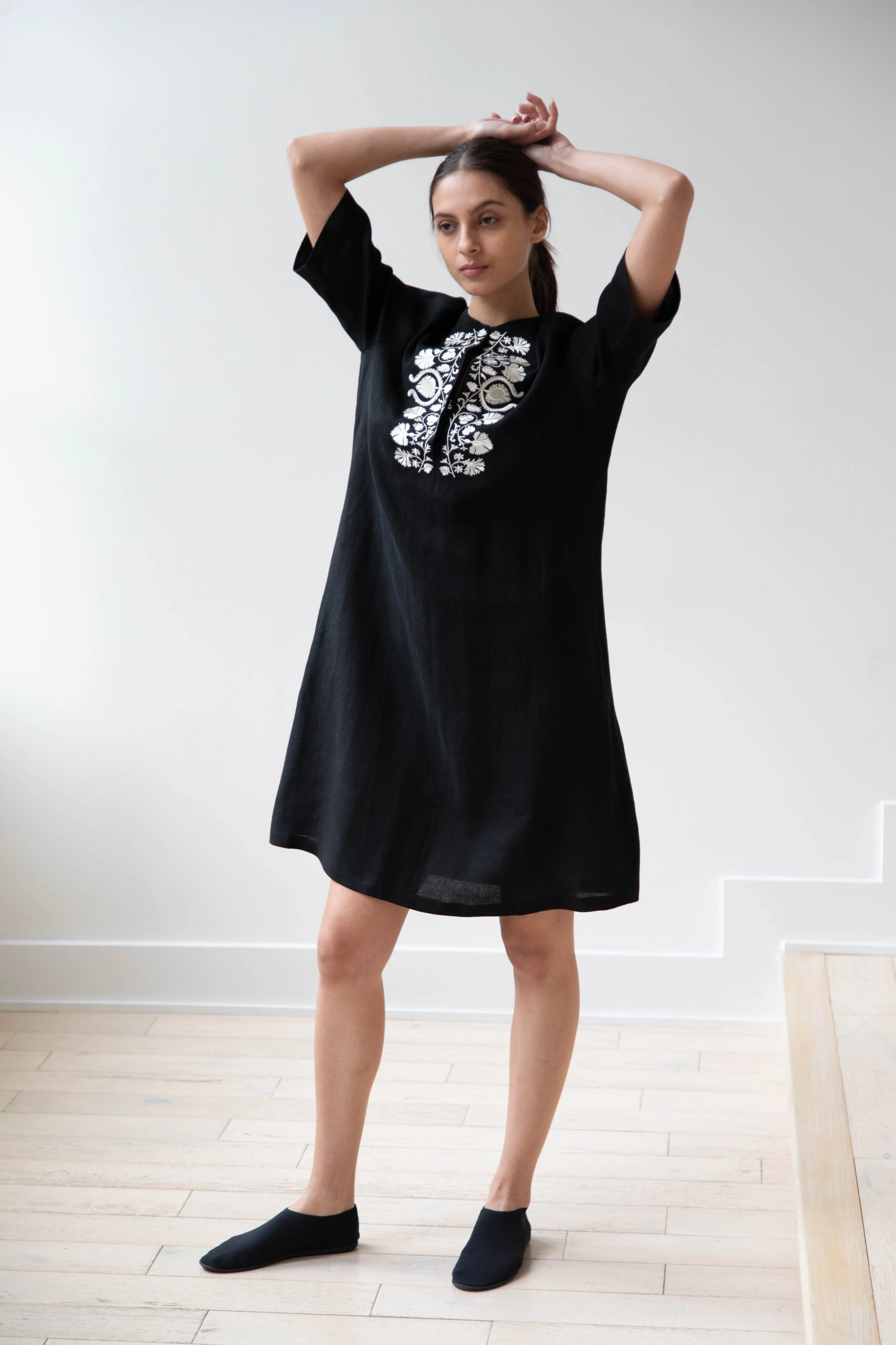 Zeus & Dione | Carnation Caftan in Black - Image 16
