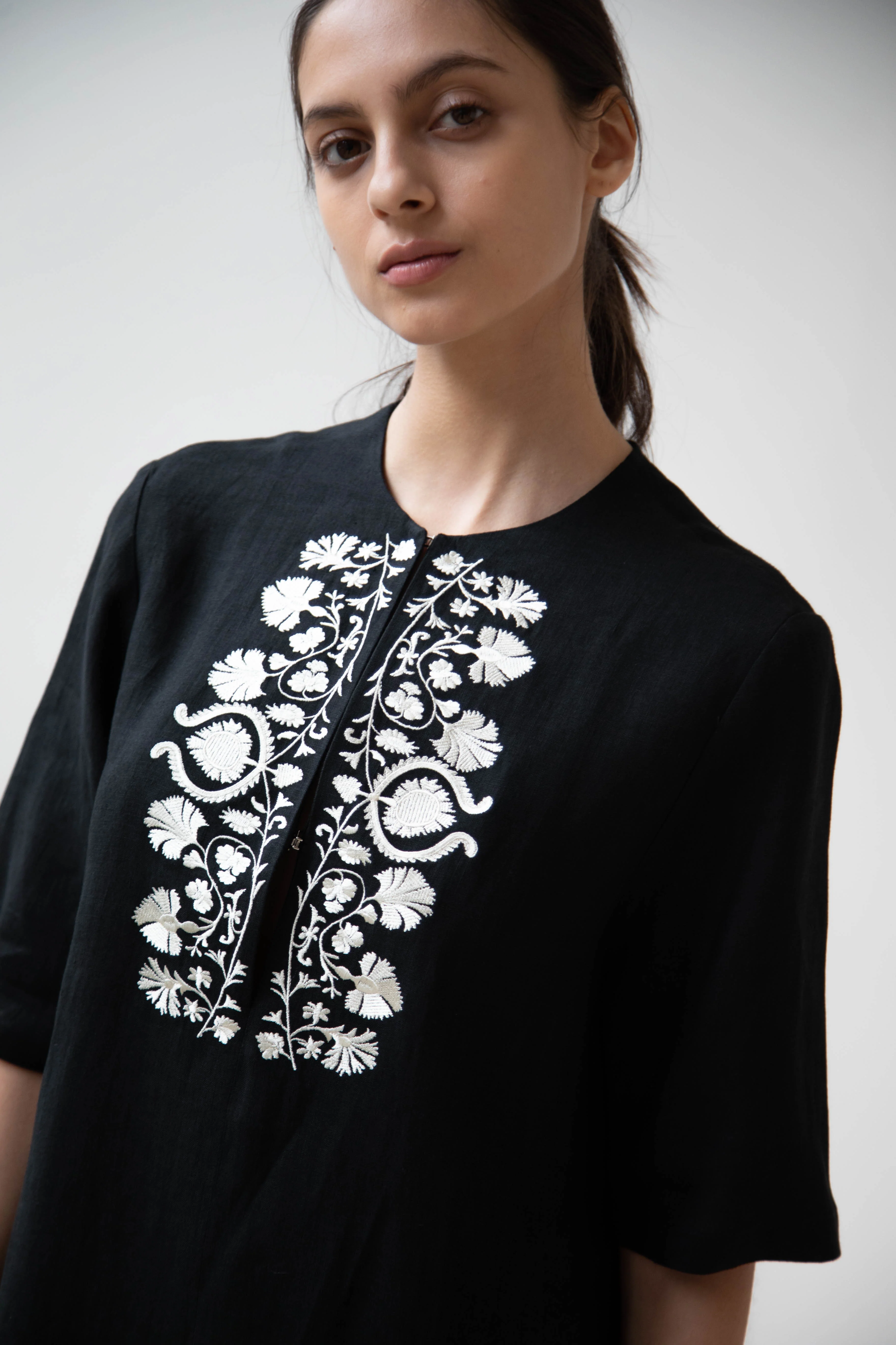 Zeus & Dione | Carnation Caftan in Black - Image 20
